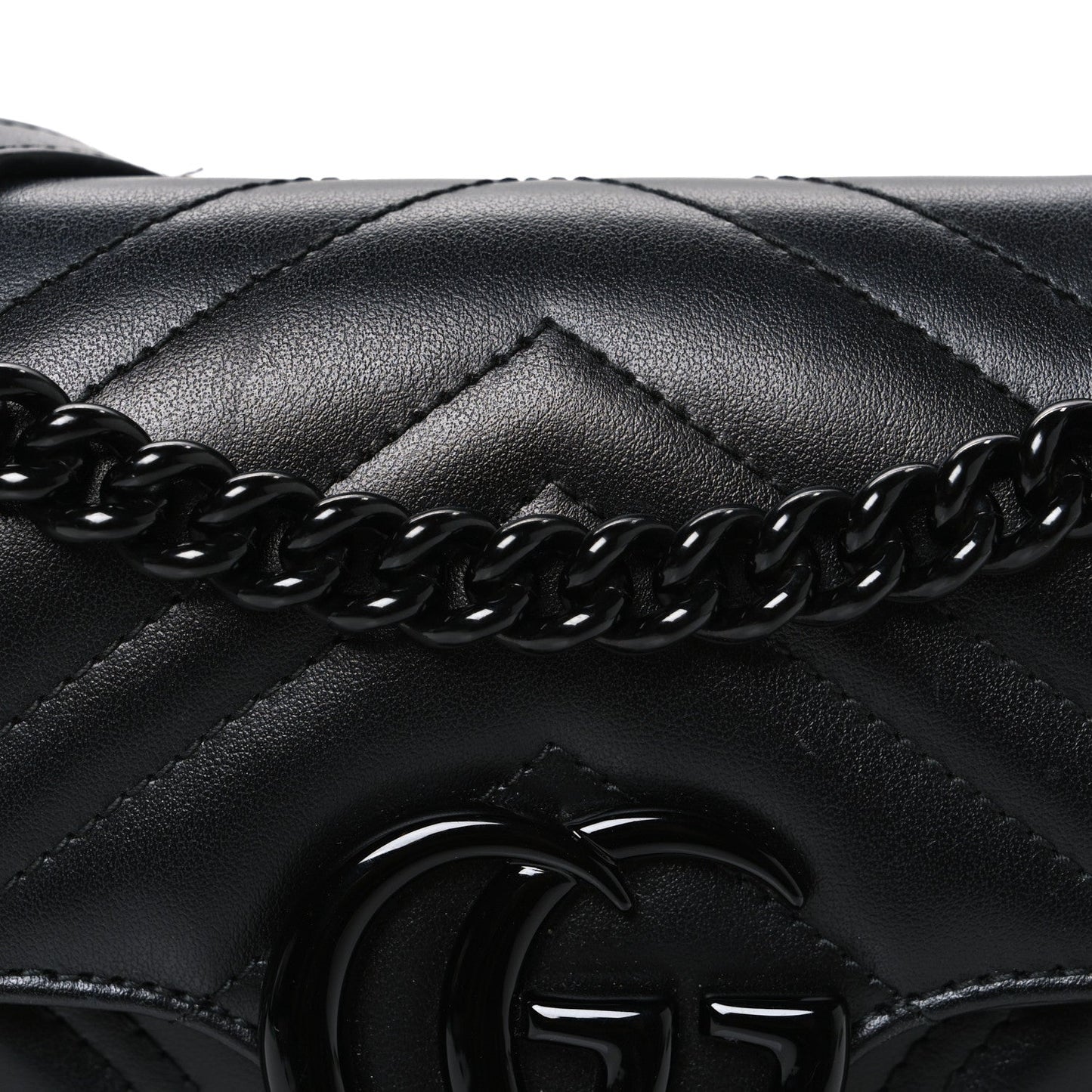 Calfskin Matelasse Monochrome Mini GG Marmont Shoulder Bag Black