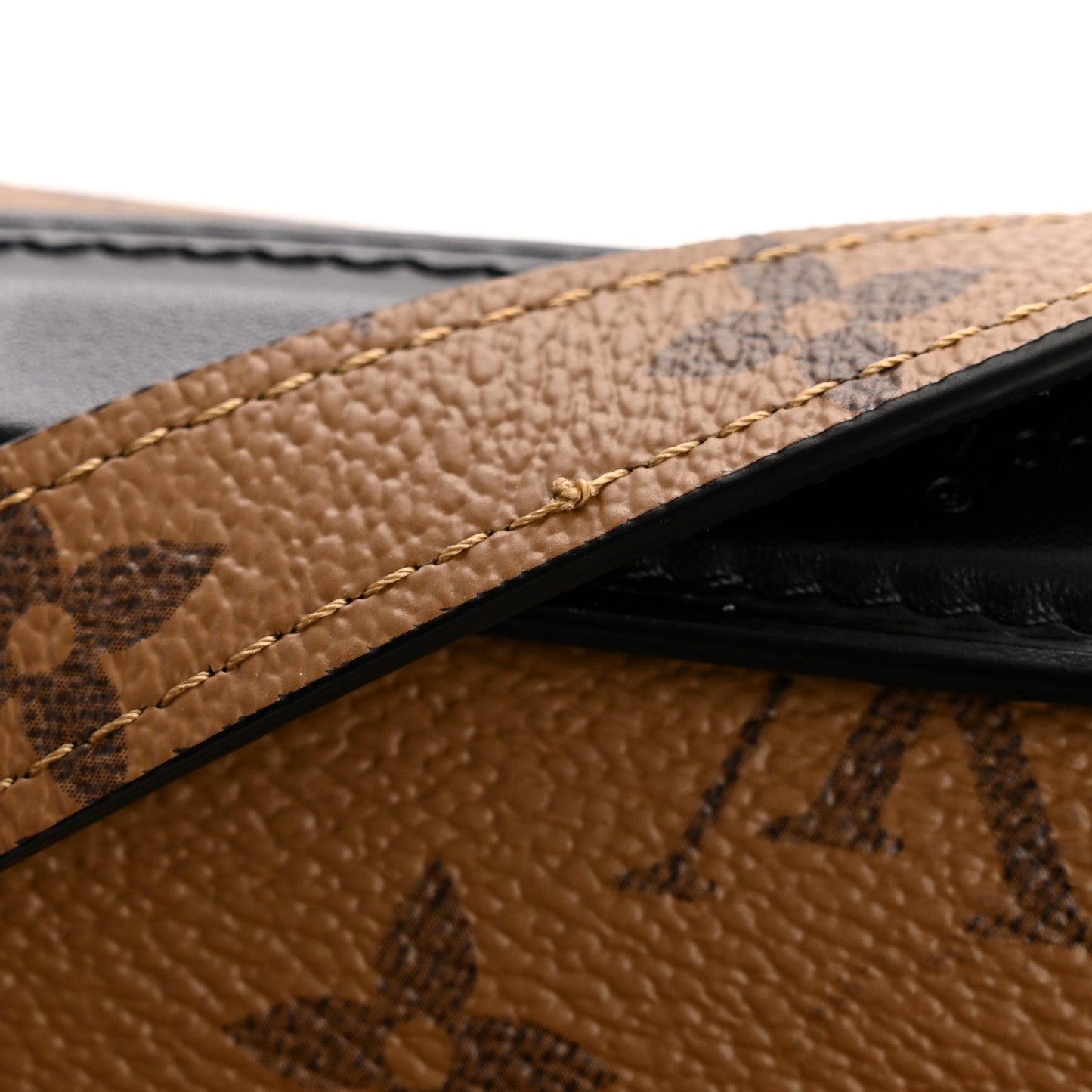 Reverse Monogram Pochette Metis