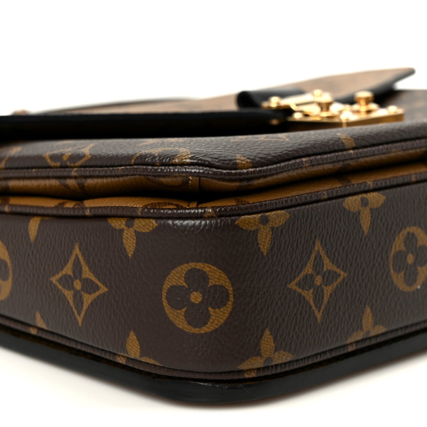 Reverse Monogram Pochette Metis