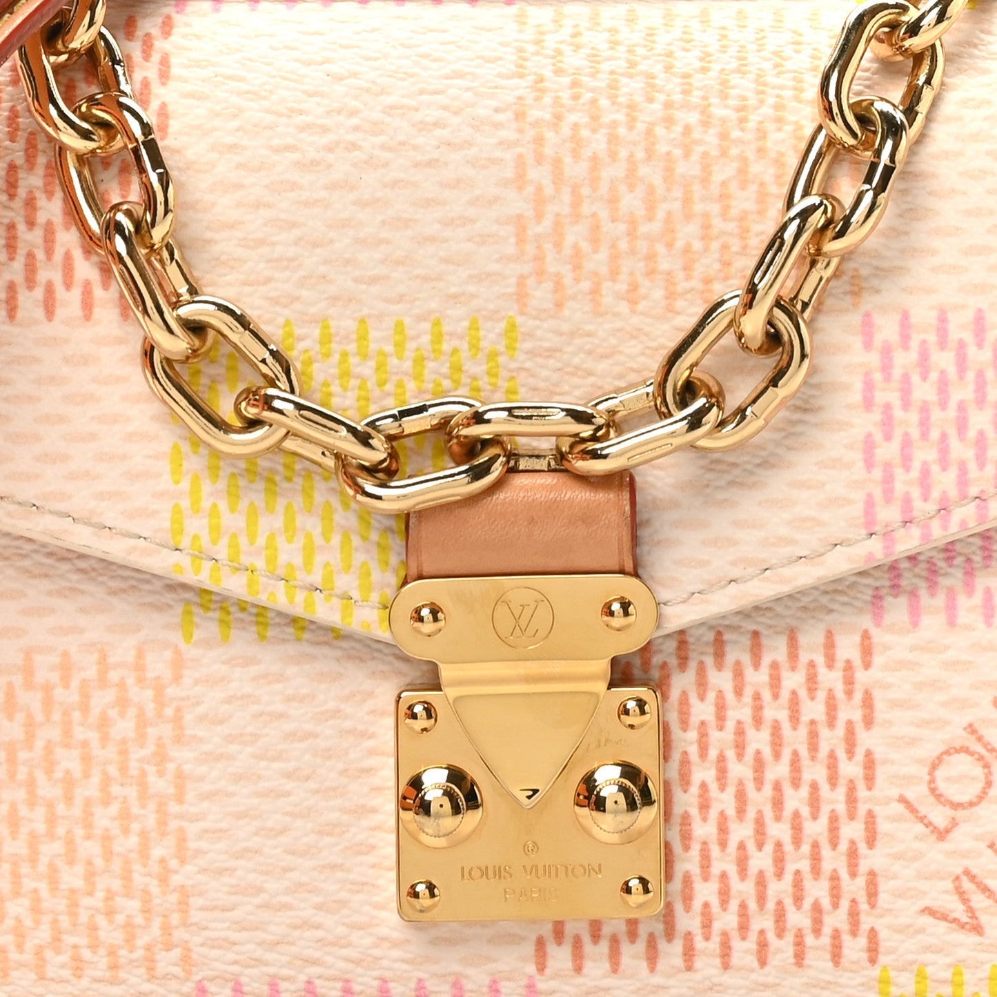 Damier Giant Pochette Metis East West Peach