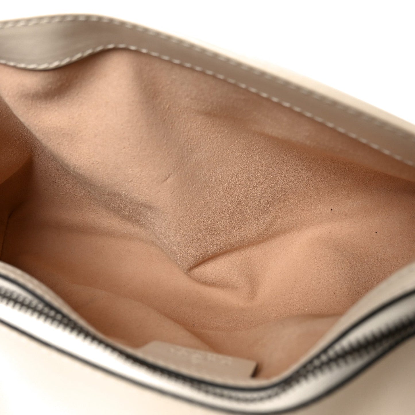 Calfskin Matelasse Small GG Marmont Shoulder Bag White