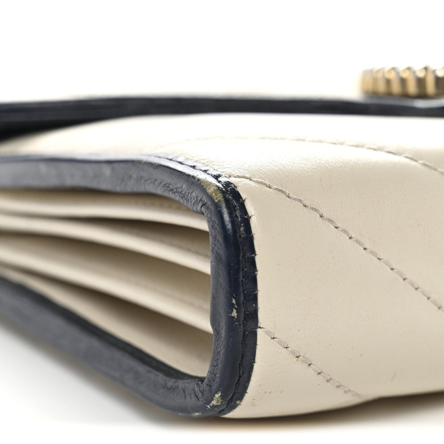 Vintage Effect Calfskin Matelasse Diagonal Torchon GG Marmont Chain Wallet Mystic White Blue Agata