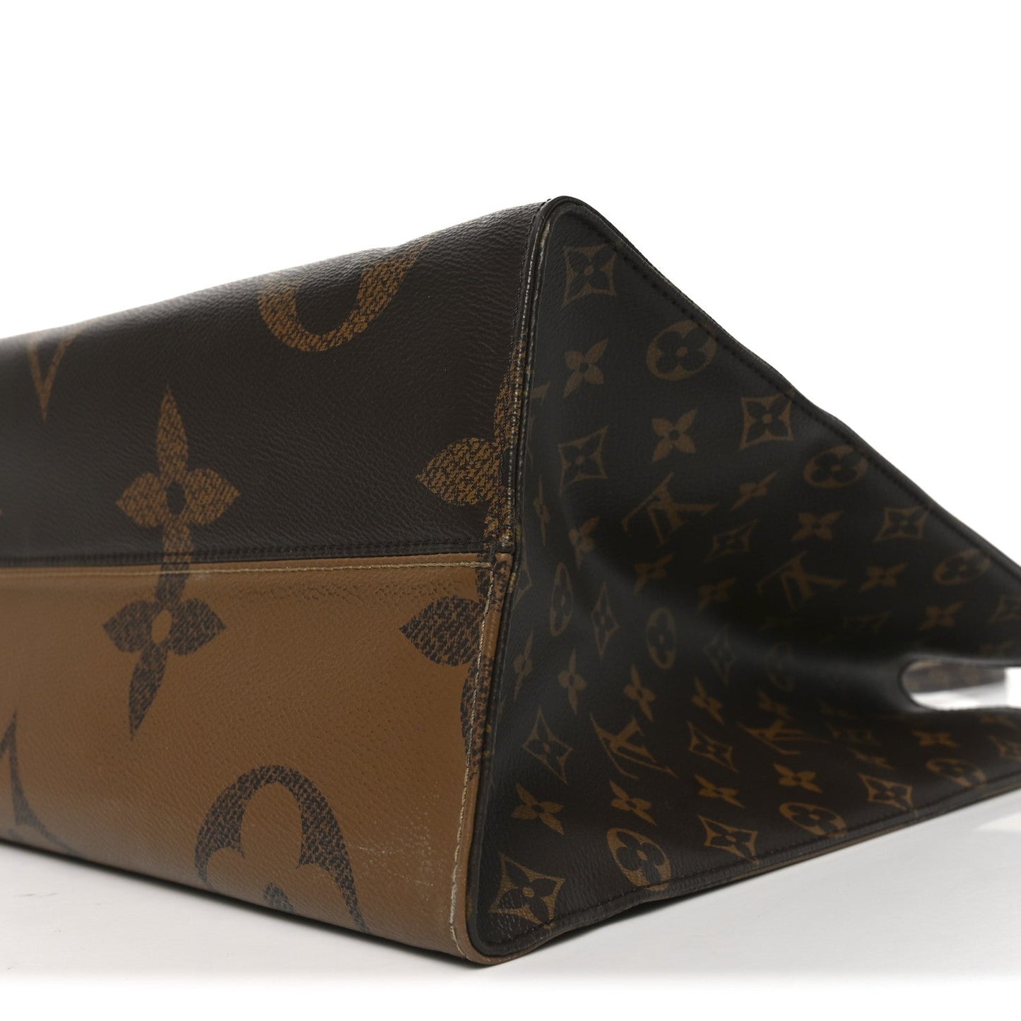 Reverse Monogram Giant Onthego GM