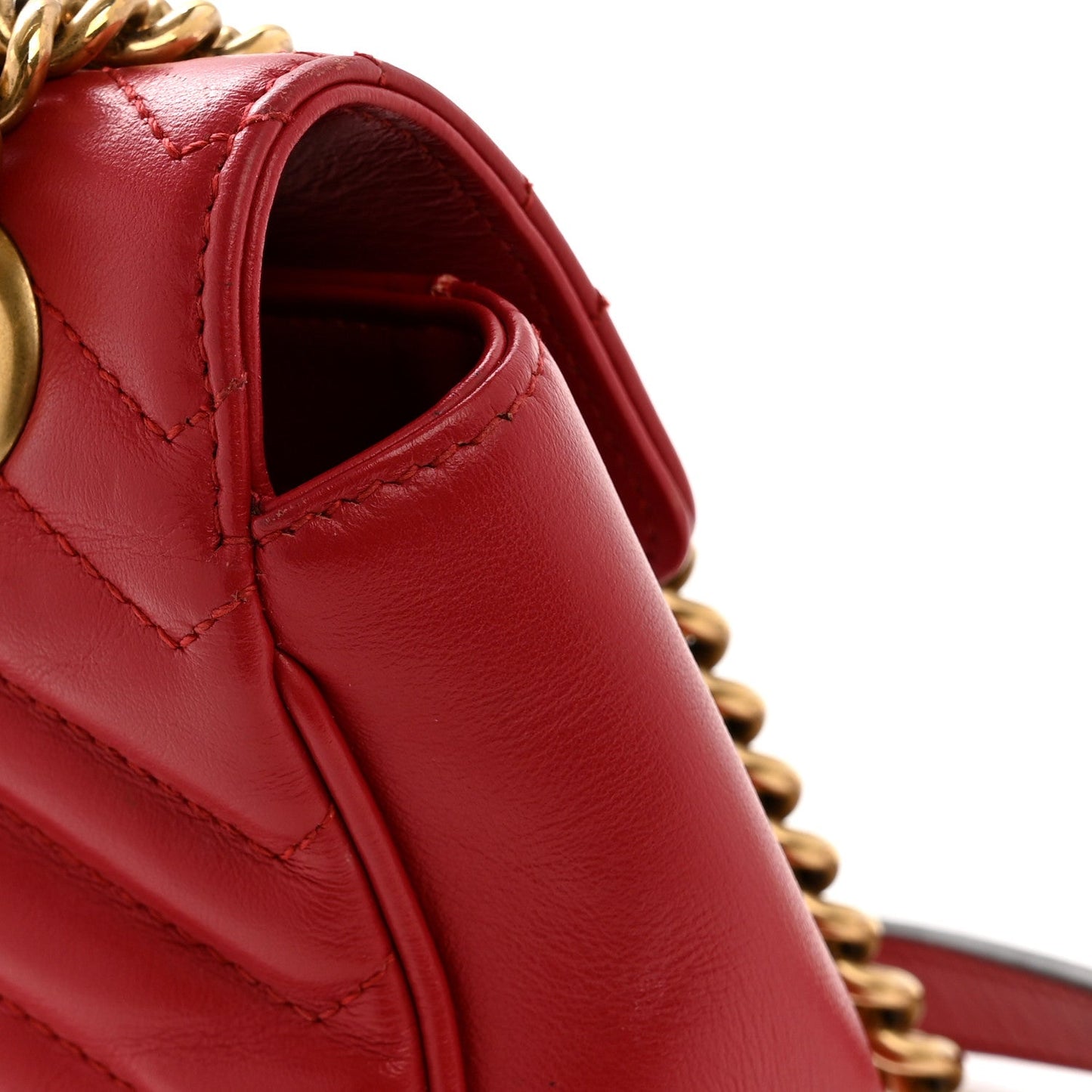 Calfskin Matelasse Small GG Marmont Shoulder Bag Hibiscus Red