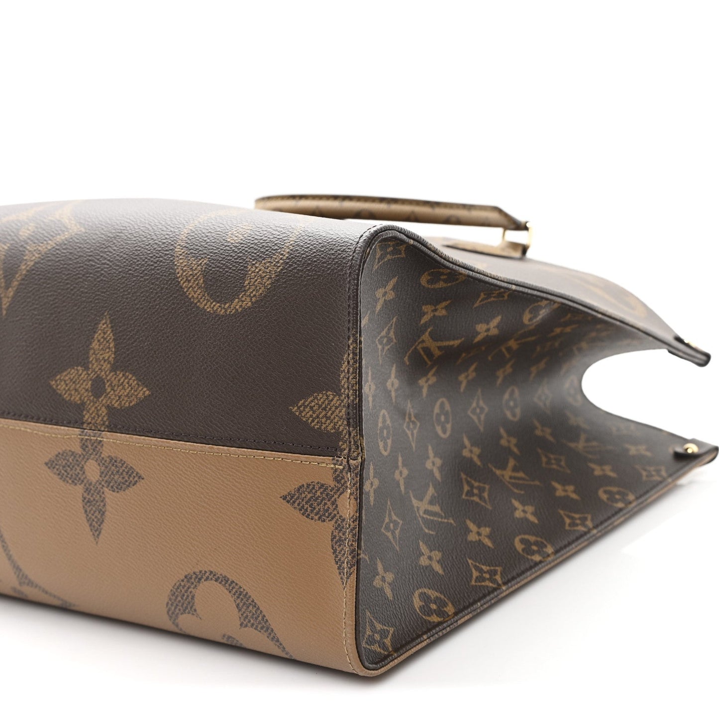 Reverse Monogram Giant Onthego GM