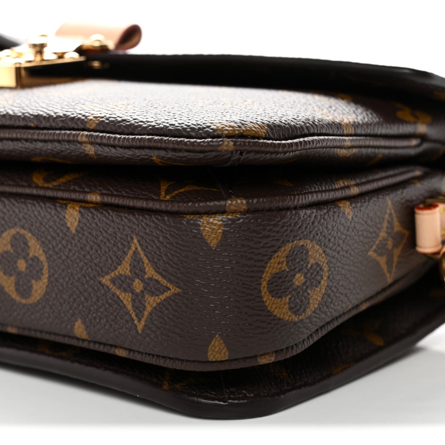 Monogram Pochette Metis East West