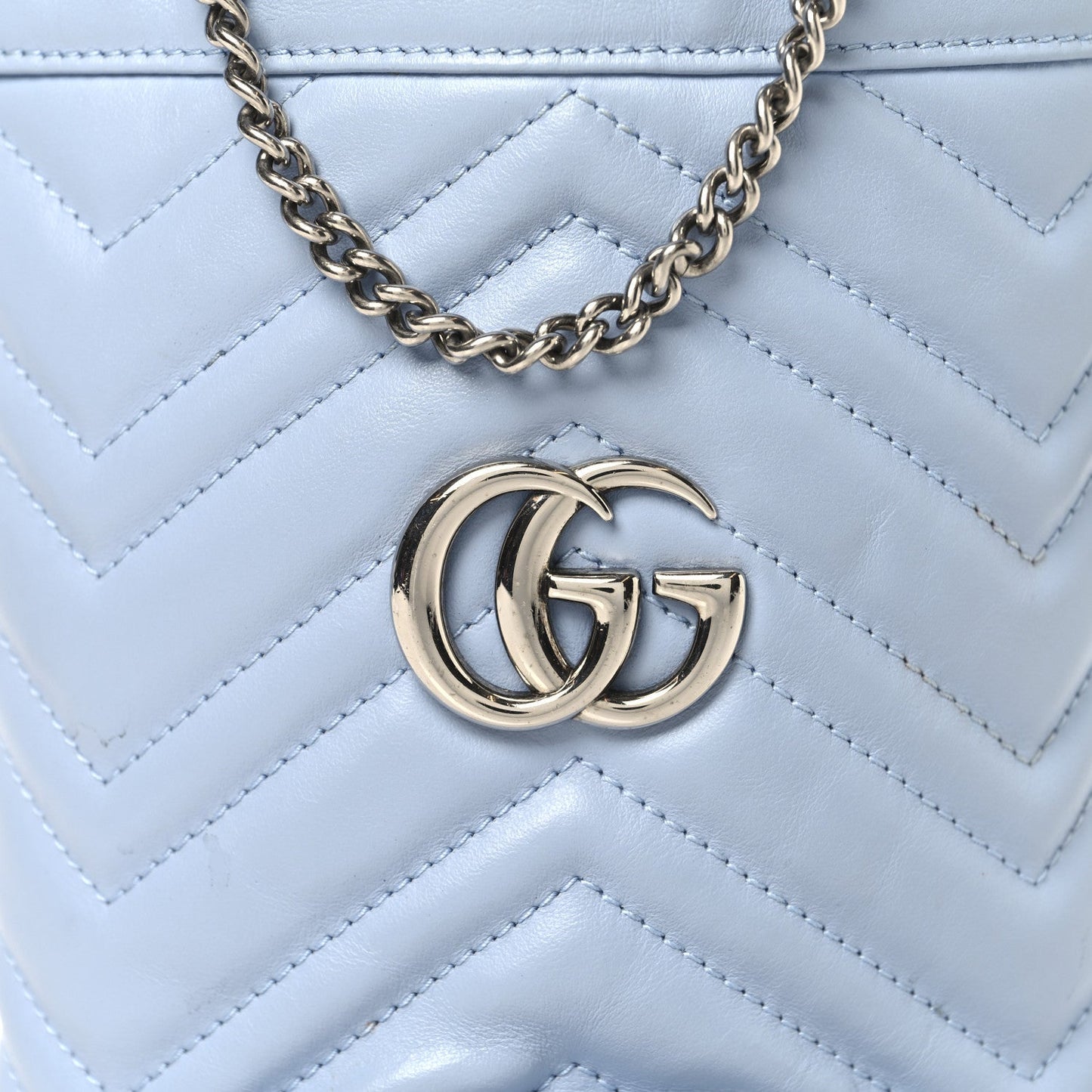 Calfskin Matelasse Mini GG Marmont 2.0 Bucket Bag Porcelain Light Blue