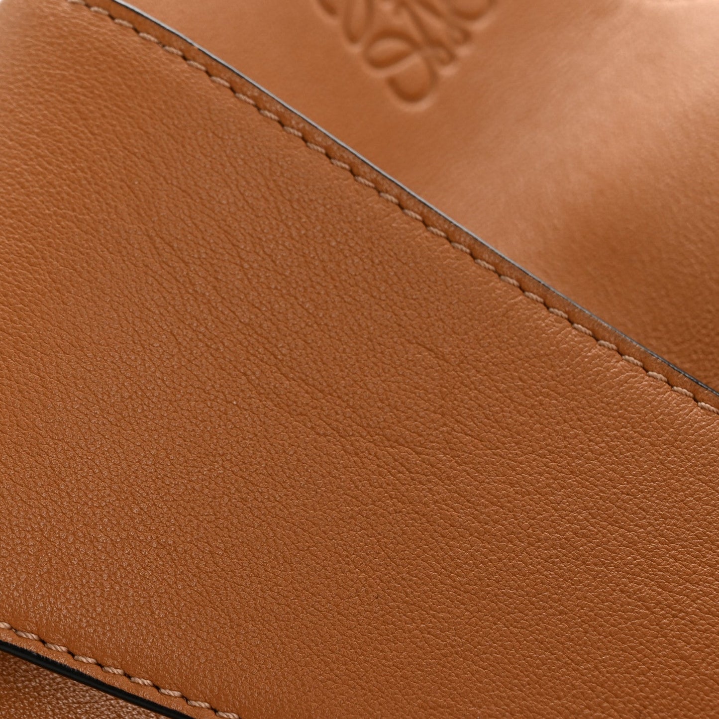 Calfskin Puzzle Hobo Warm Dessert