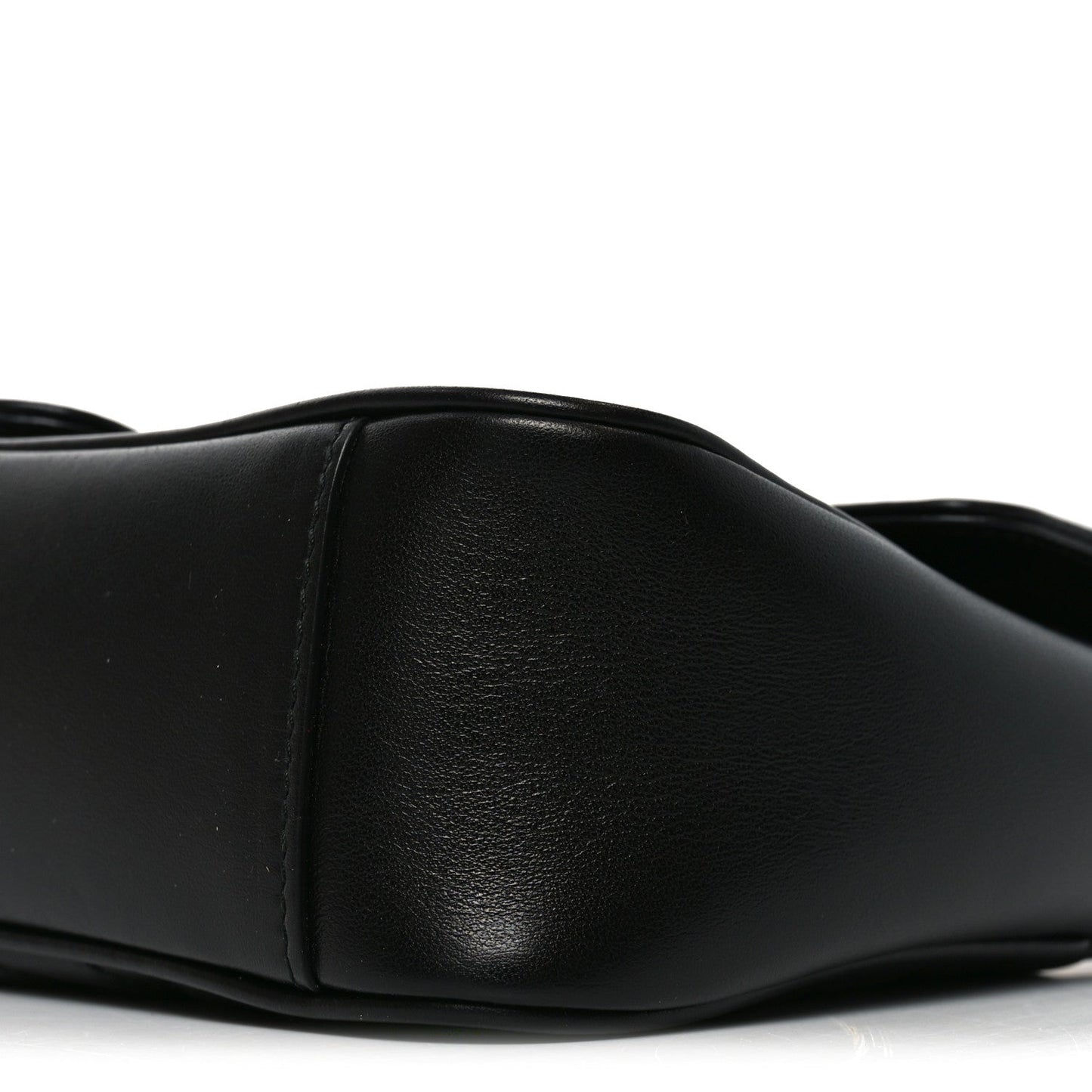 Calfskin Matelasse Small GG Marmont Shoulder Bag Black