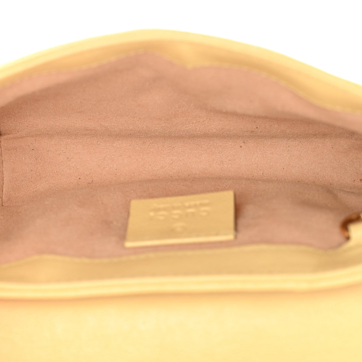 Vintage Effect Calfskin Matelasse Super Mini Torchon GG Marmont Shoulder Bag Black Beige