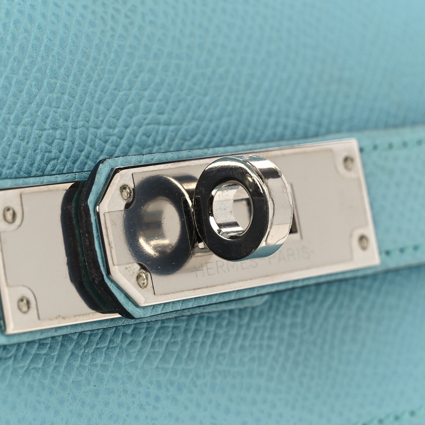 Epsom Kelly Sellier 28 Bleu Atoll