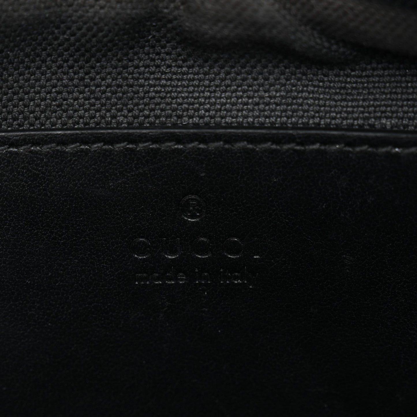 Calfskin Matelasse Monochrome Small GG Marmont Chain Shoulder Bag Black