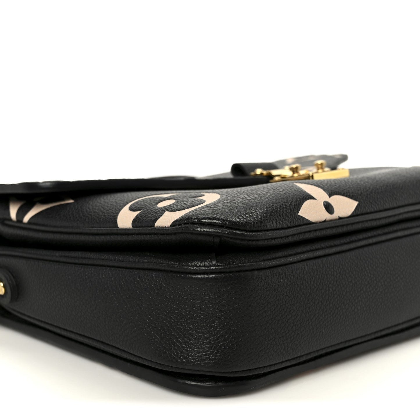 Empreinte Monogram Giant Pochette Metis Black Beige