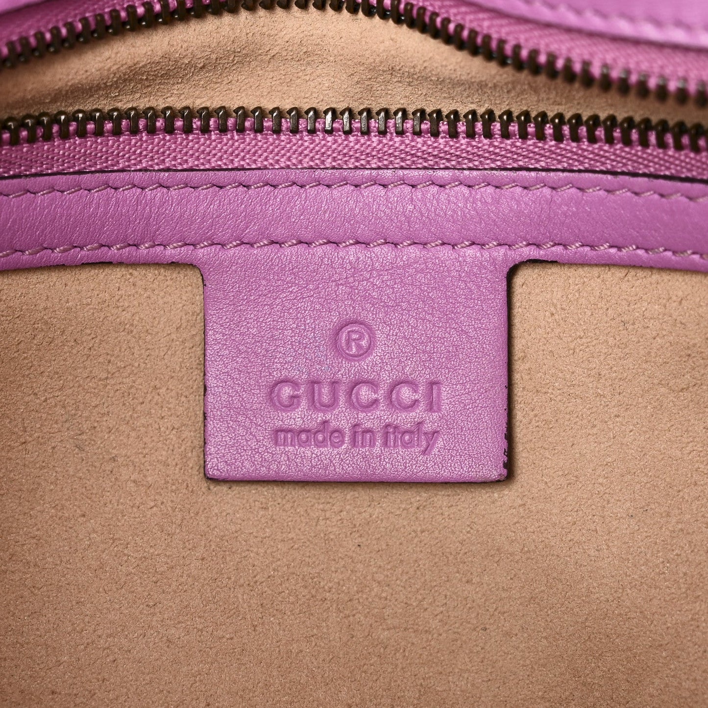 Calfskin Matelasse Small GG Marmont Shoulder Bag Candy Mousse