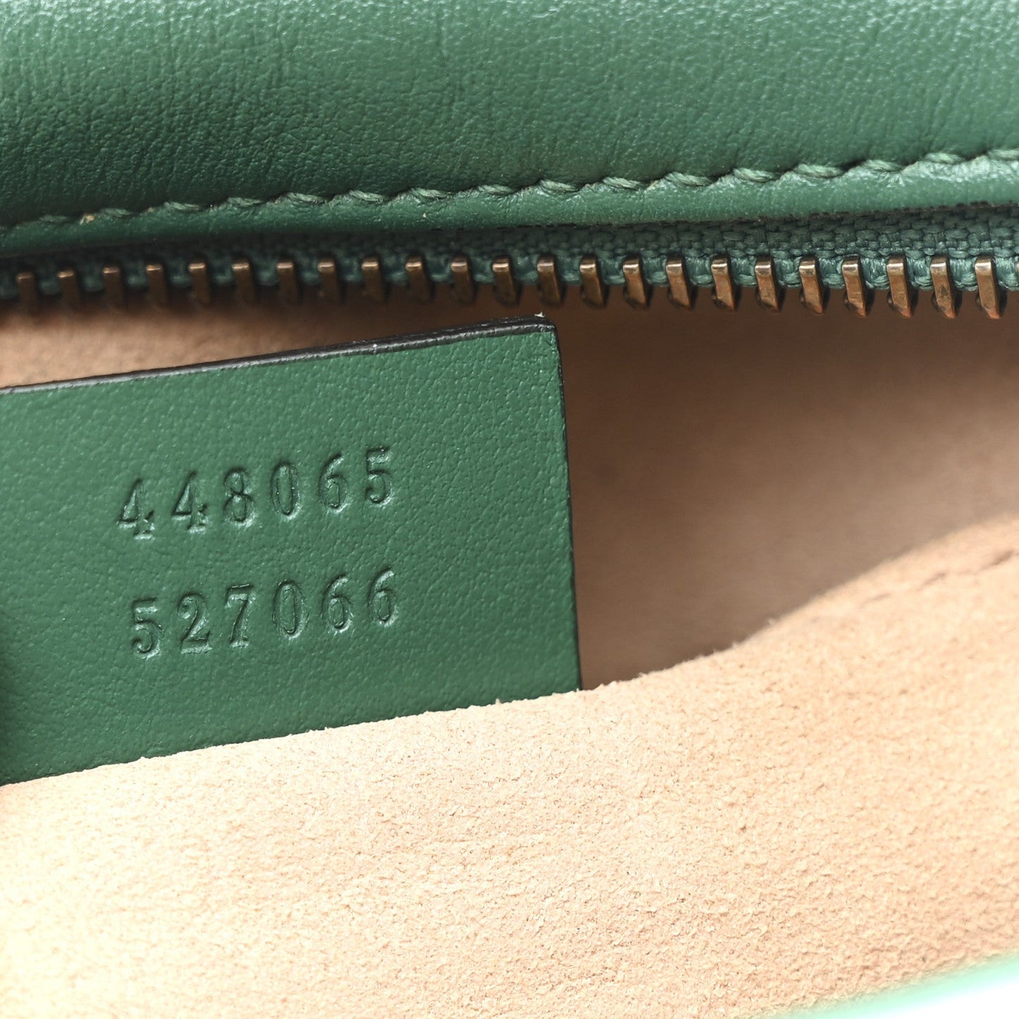 Calfskin Matelasse Small GG Marmont Chain Shoulder Bag Emerald Green
