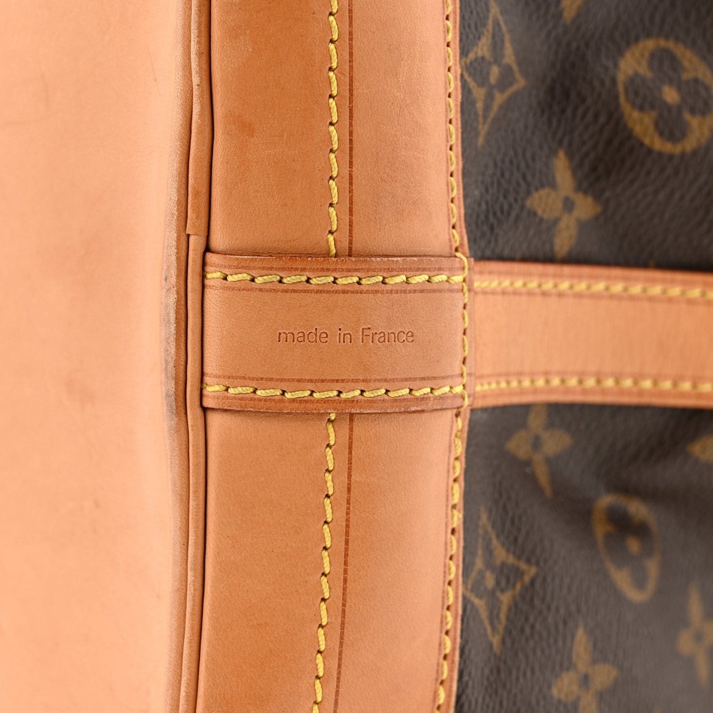Monogram Noe
