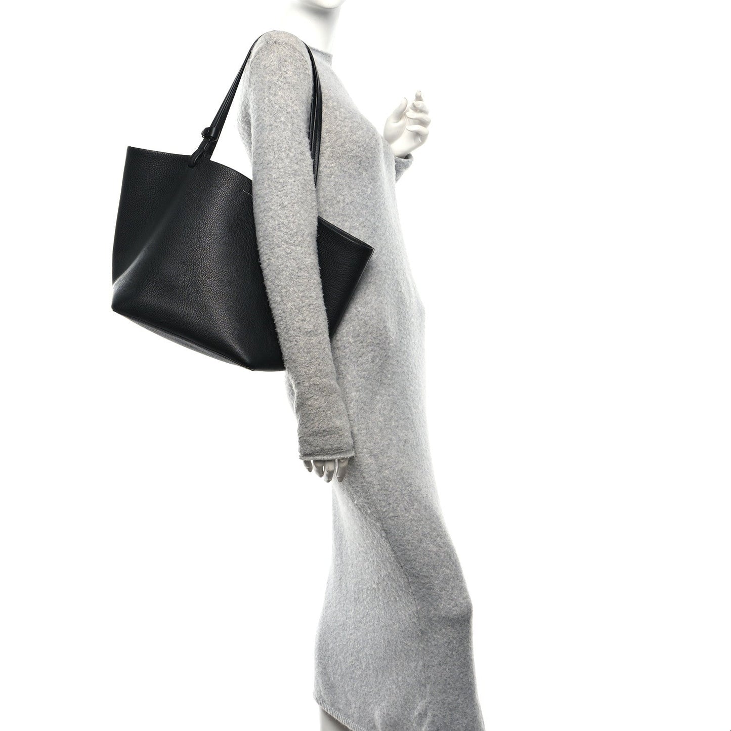 Grained Calfskin Park Tote Three Black