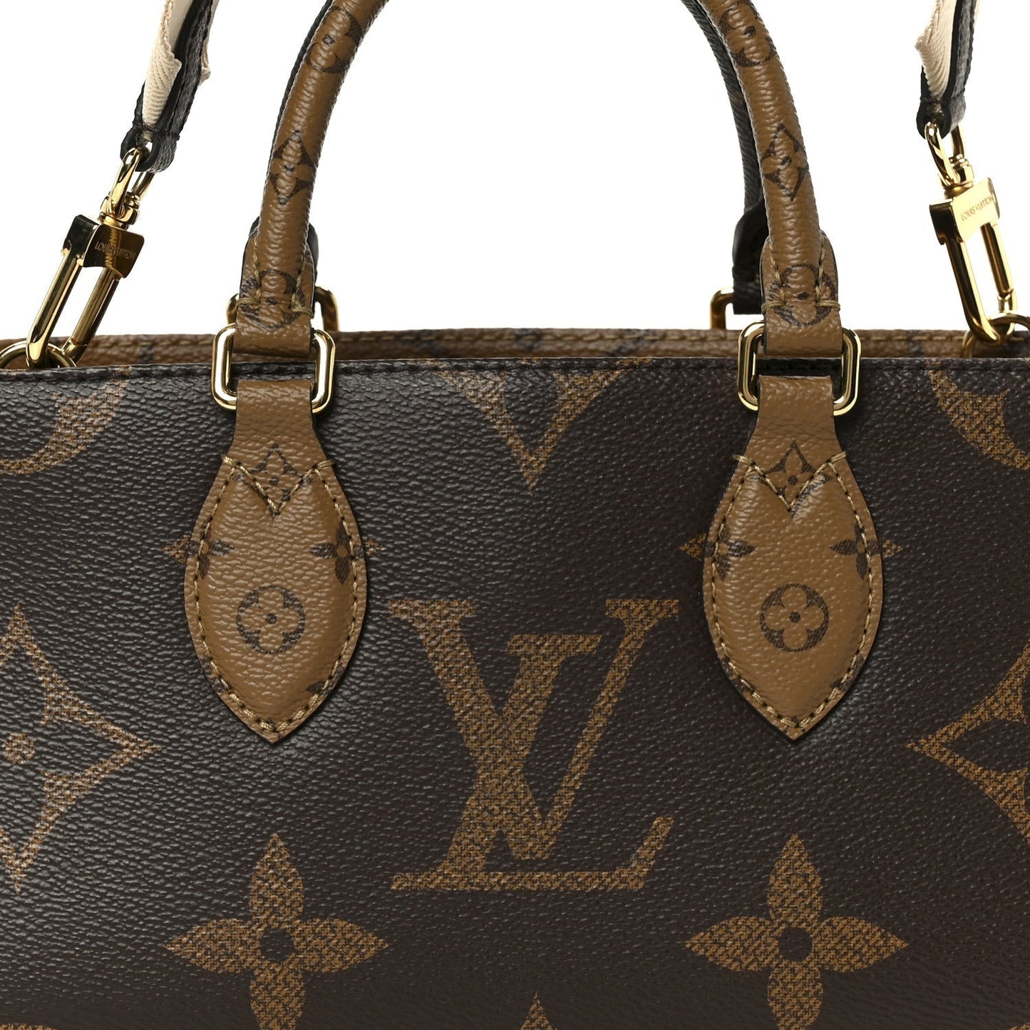 Reverse Monogram Giant OnTheGo East West