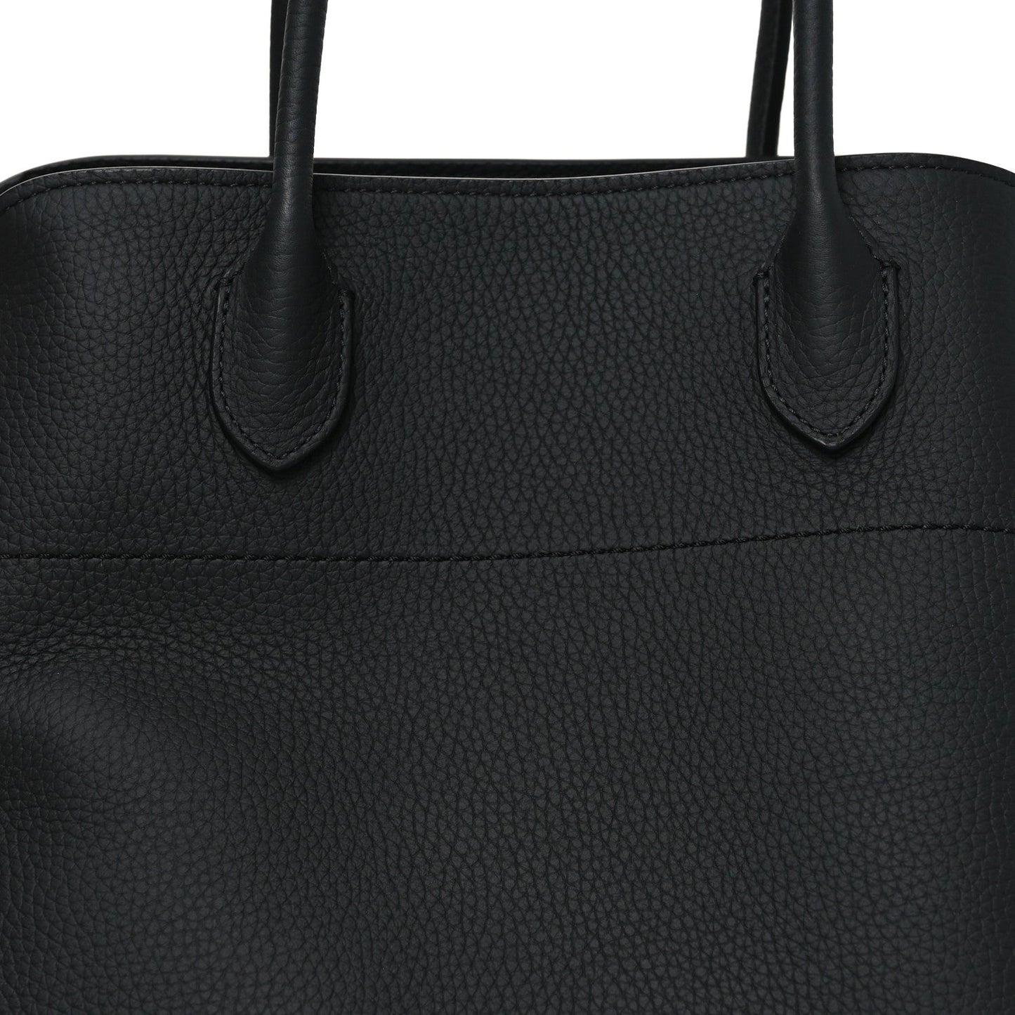 Matte Grained Calfskin Soft Margaux 15 Black