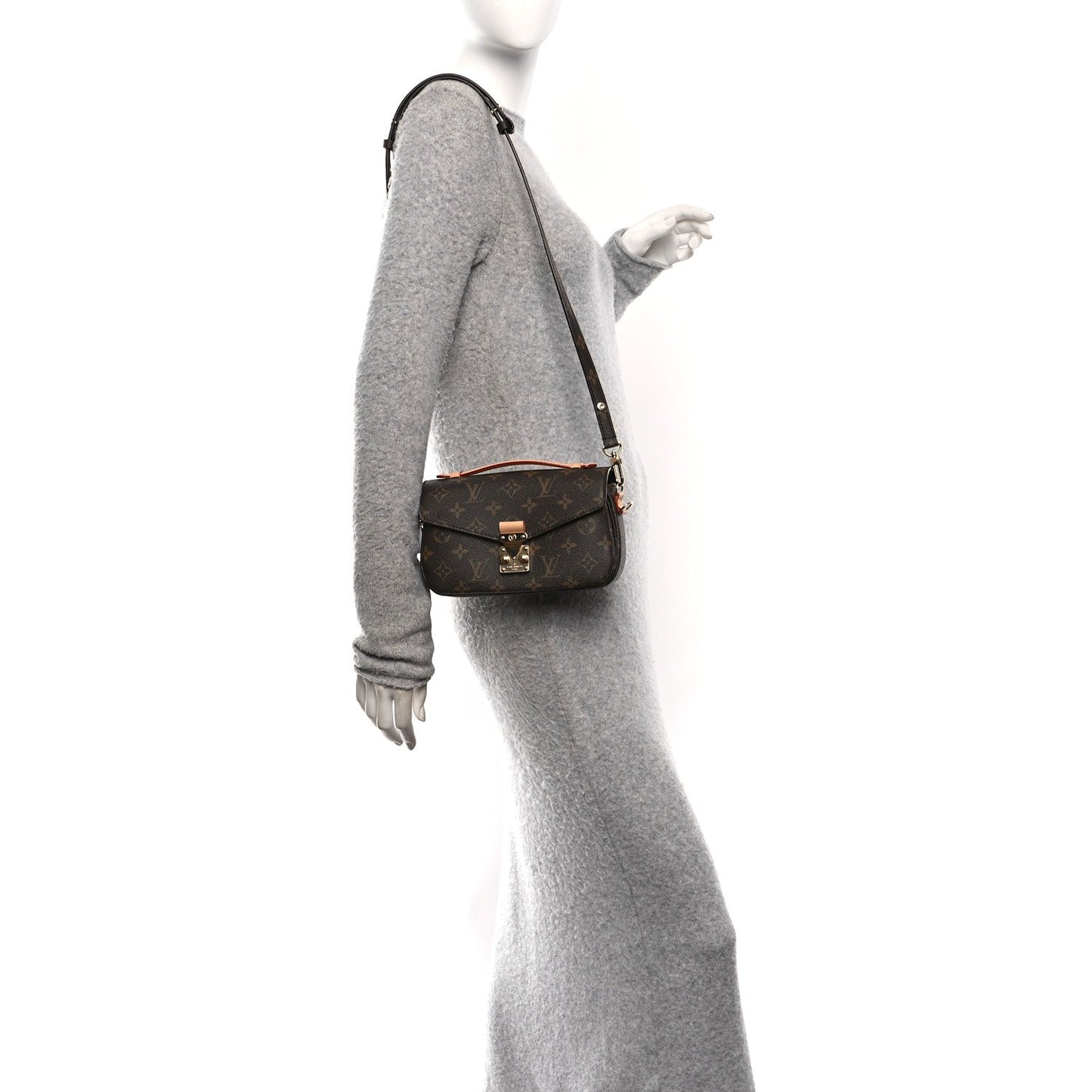 Monogram Pochette Metis East West