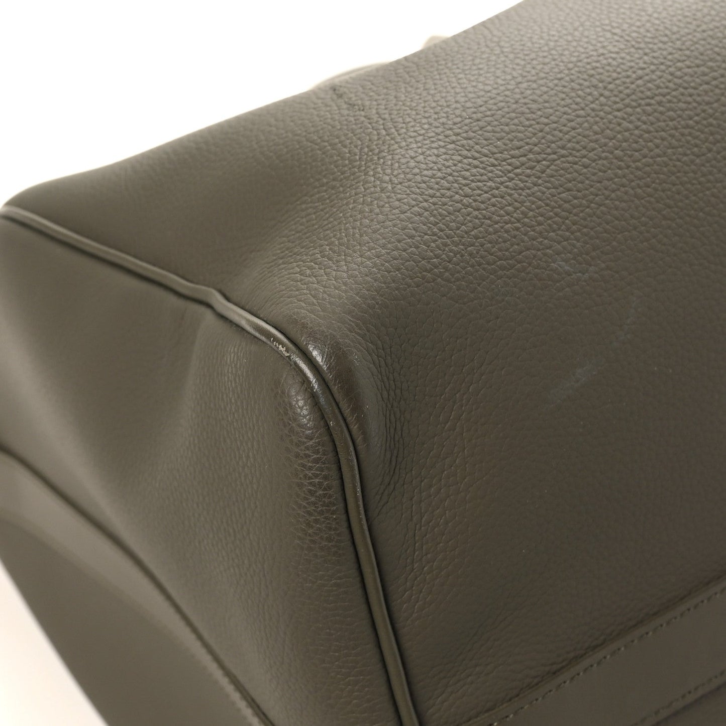 Grained Calfskin Aerogram Keepall Bandouliere 50 Khaki