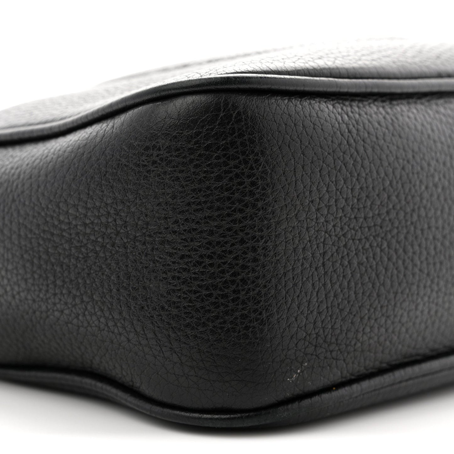 Pebbled Calfskin Small Soho Disco Bag Black