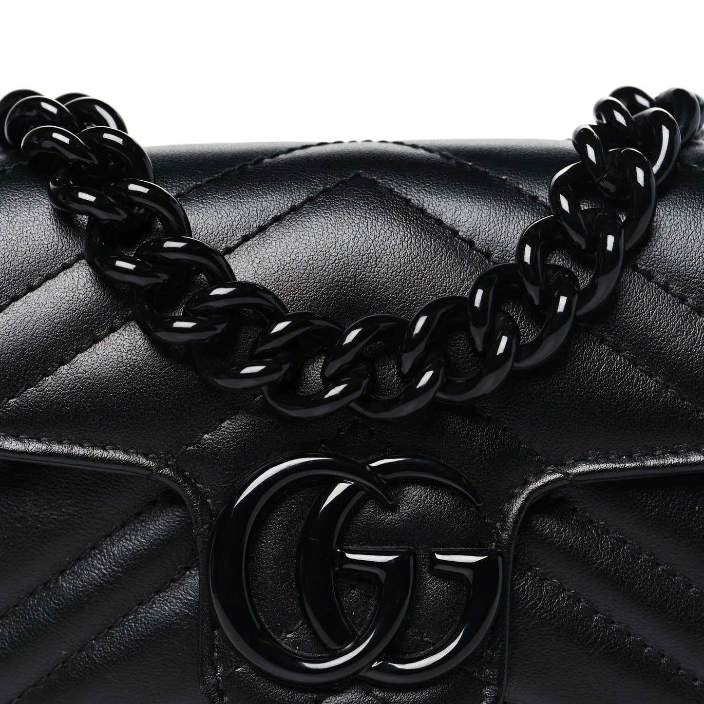 Calfskin Matelasse Monochrome GG Marmont Chain Belt Bag Black