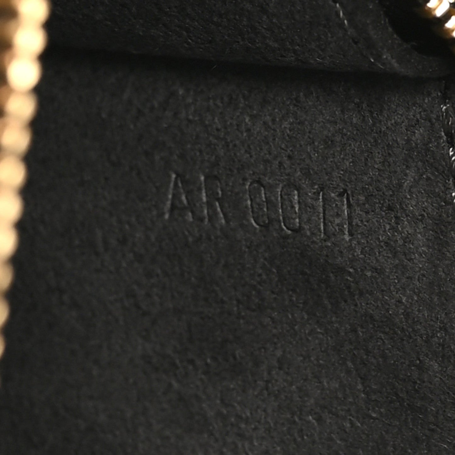 Epi Pochette Accessories 24 Black