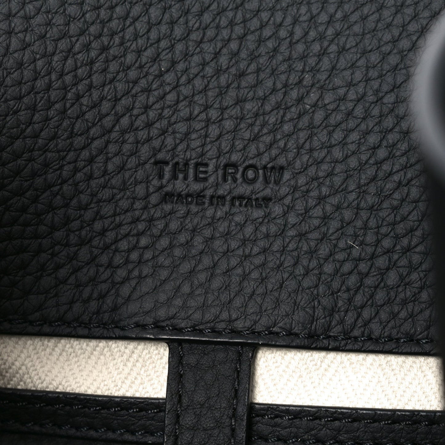 Matte Grained Calfskin Soft Margaux 15 Black