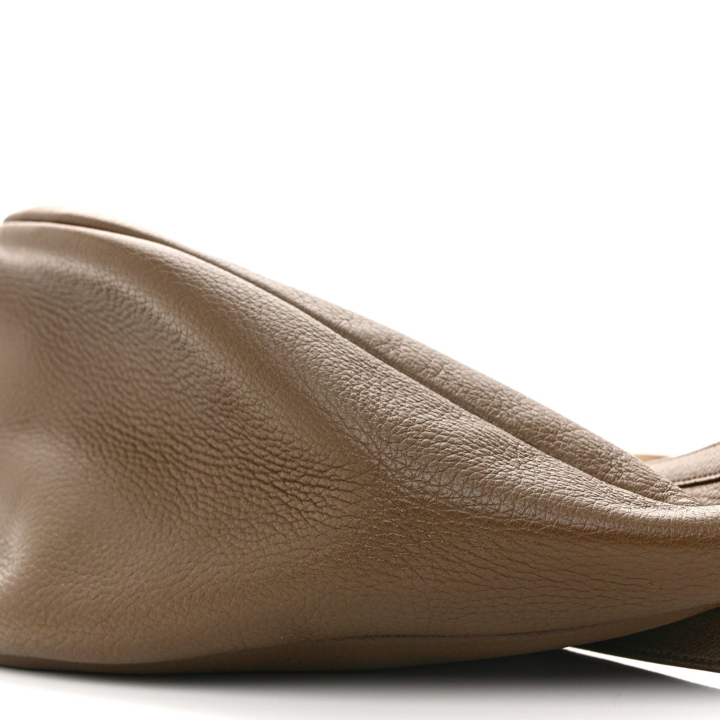 Grained Calfskin Large Slouchy Banana Bag Brunette