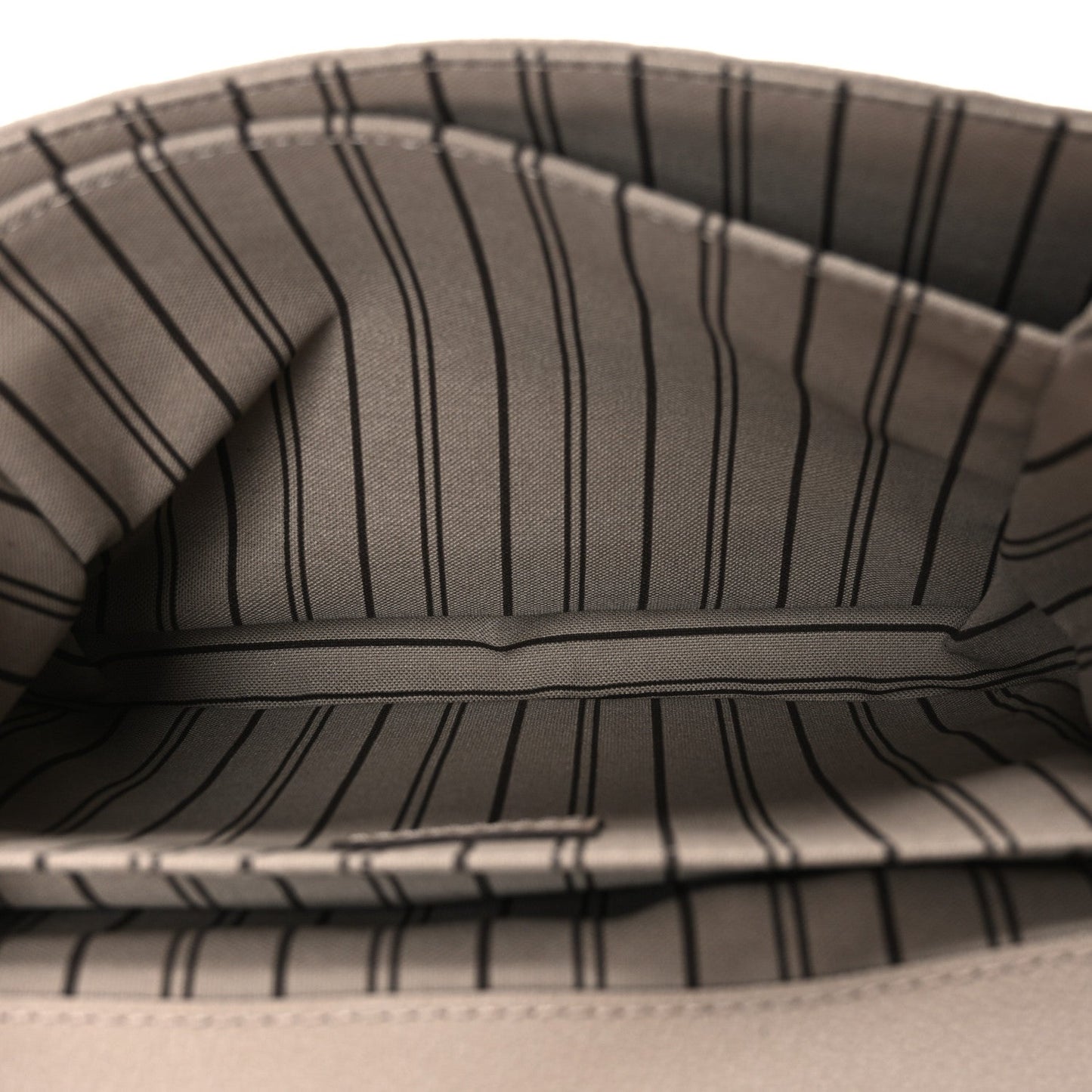 Empreinte Pochette Metis Tourterelle