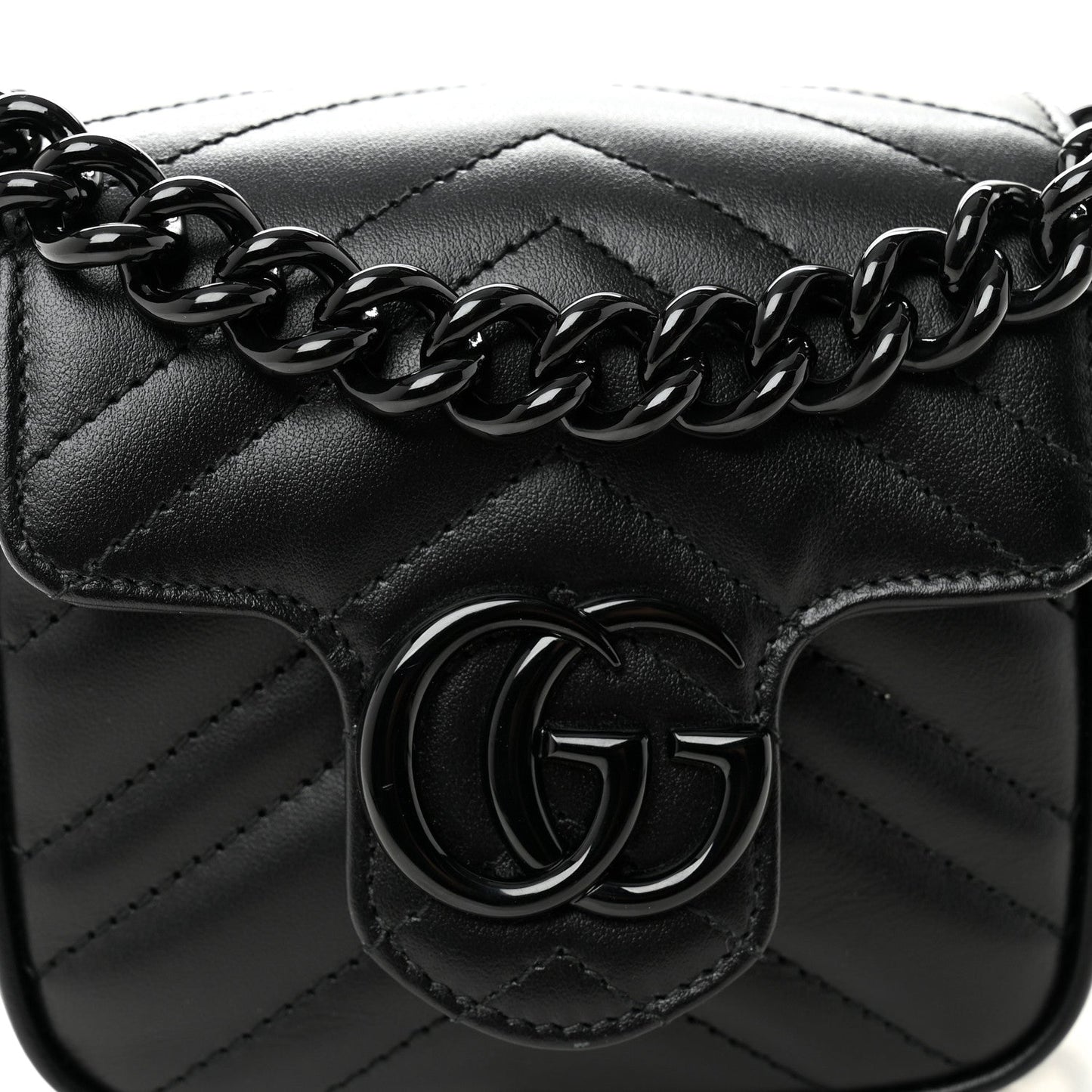 Calfskin Matelasse Monochrome GG Marmont Chain Mini Belt Bag Black