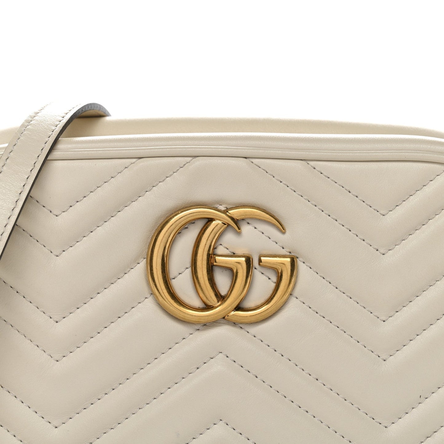 Calfskin Matelasse Small GG Marmont Chain Shoulder Bag White