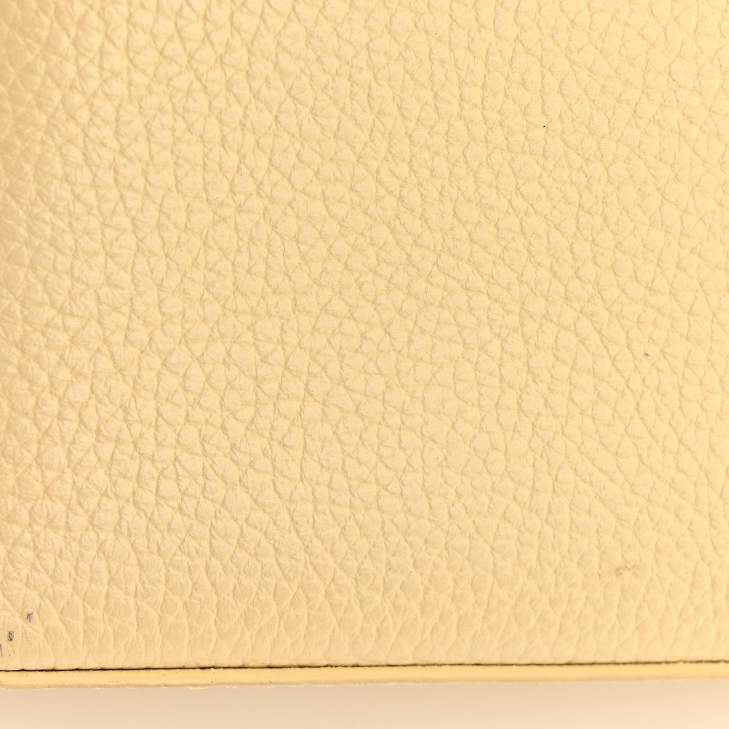 Taurillon Snakeskin Mini Capucines Banane