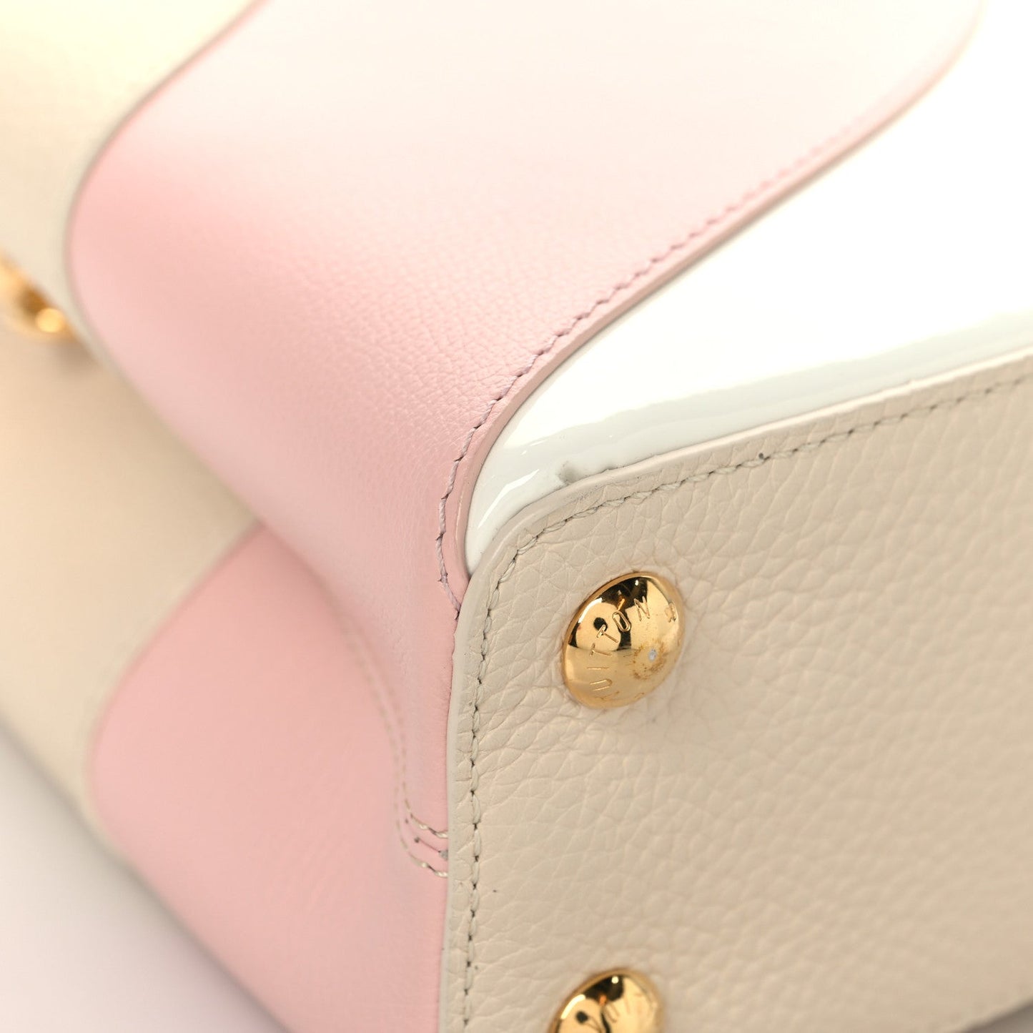 Taurillon Gelato Capucines BB Tonal Vanilla Beige