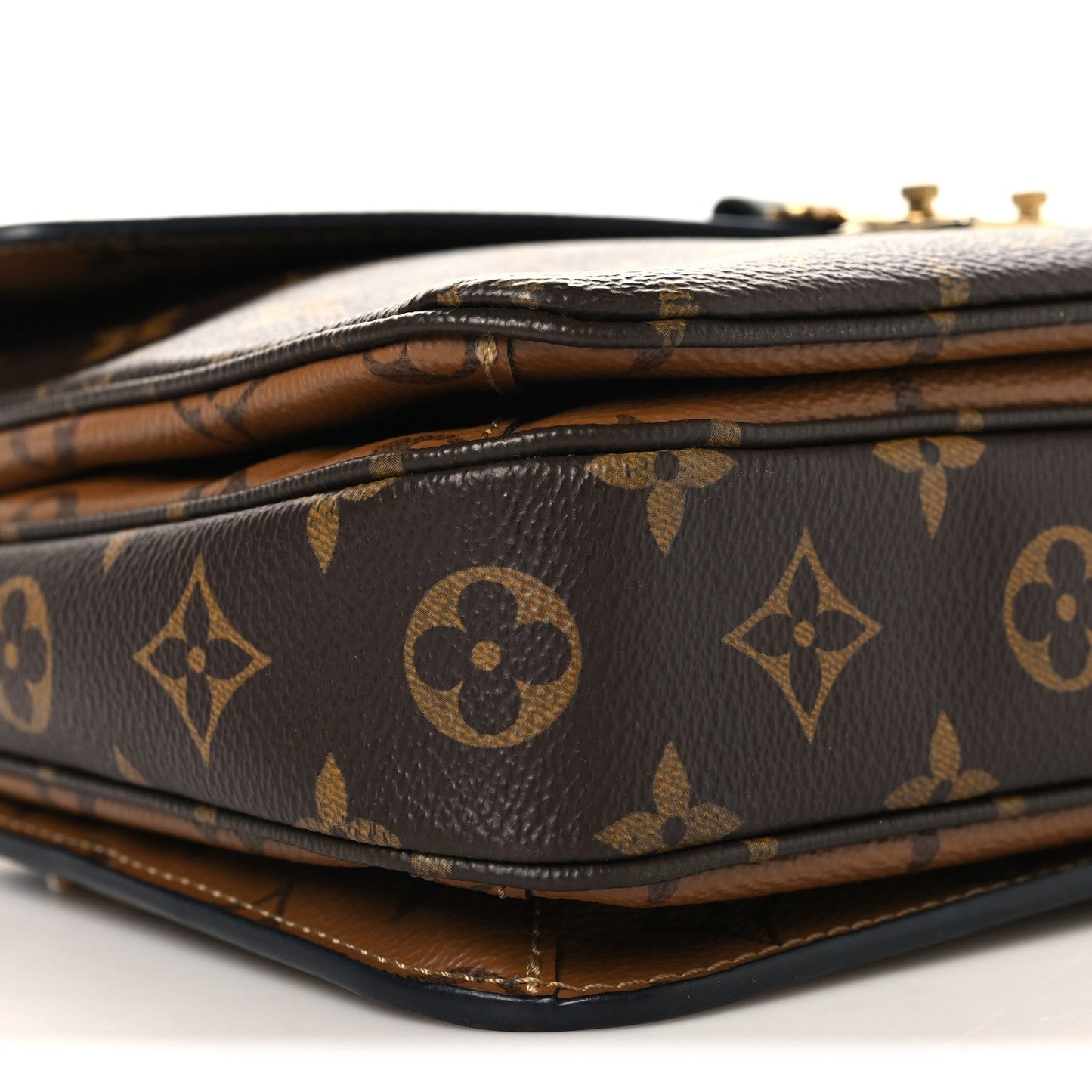 Reverse Monogram Pochette Metis