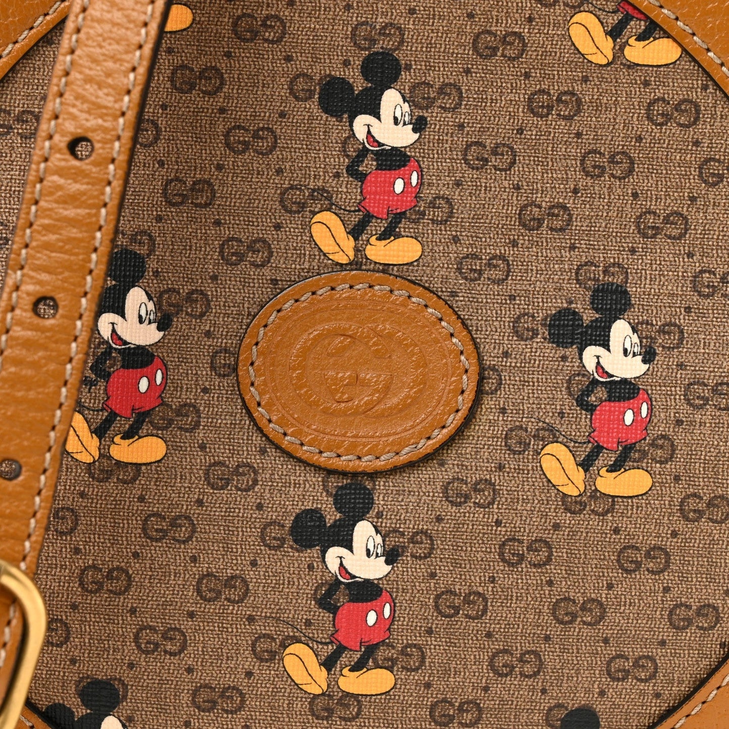 X DISNEY Mini Vintage GG Supreme Monogram Mickey Mouse Round Shoulder Bag Beige Vintage Sun Oil