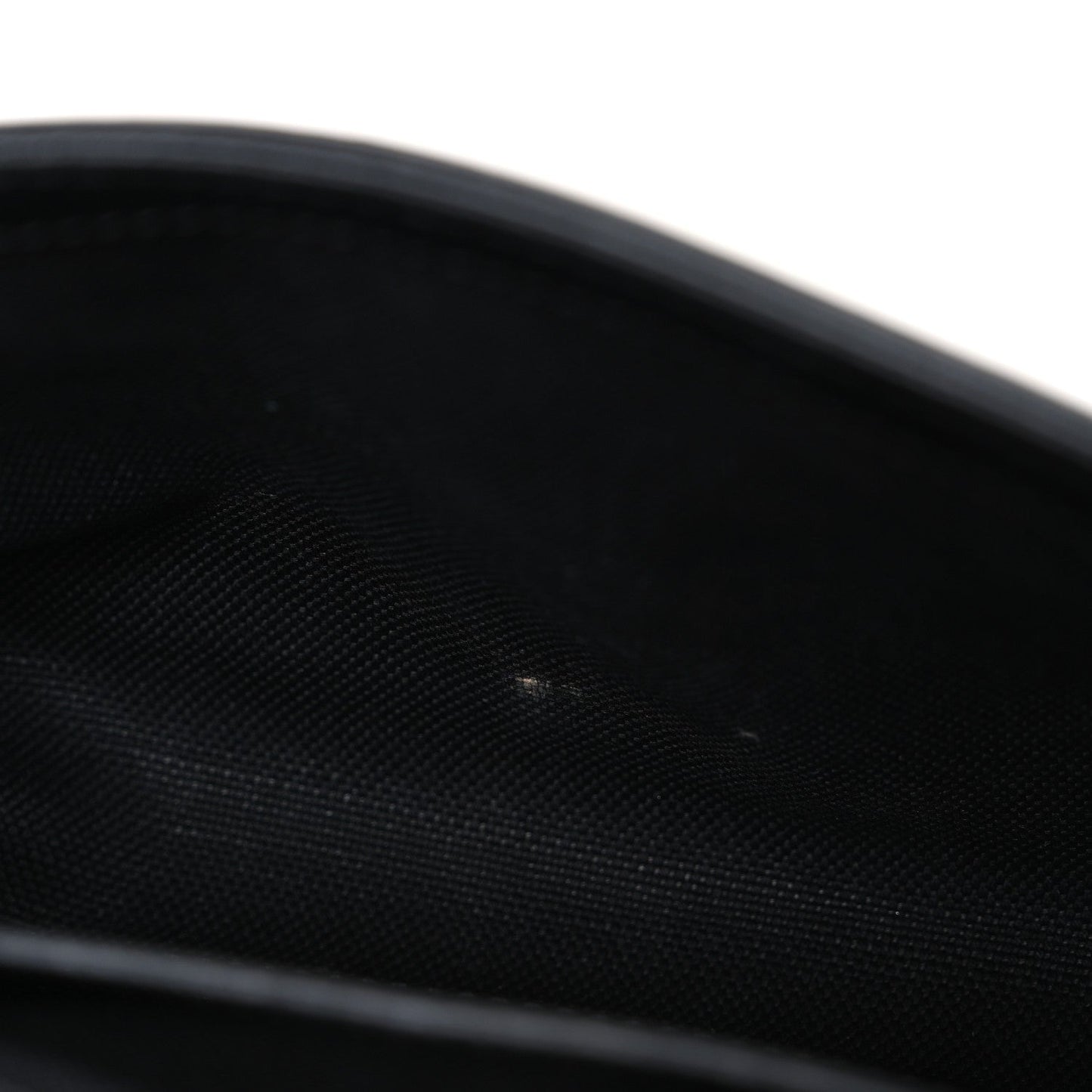 Calfskin Matelasse Monochrome Mini GG Marmont Shoulder Bag Black