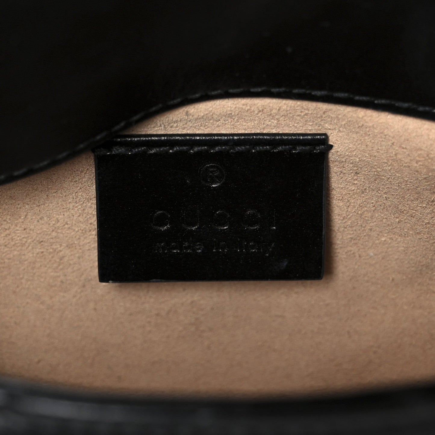 Calfskin Matelasse Super Mini GG Marmont Shoulder Bag Black