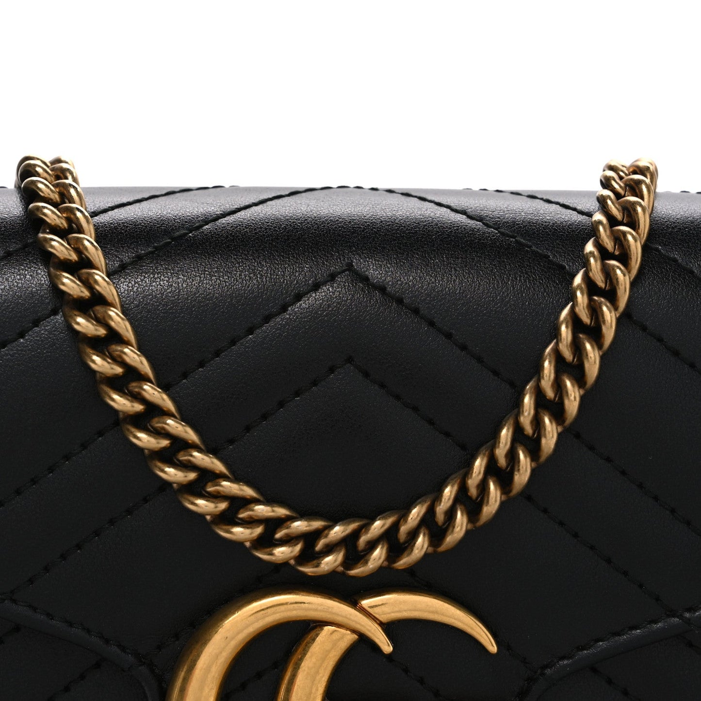 Calfskin Matelasse GG Marmont Chain Wallet Black