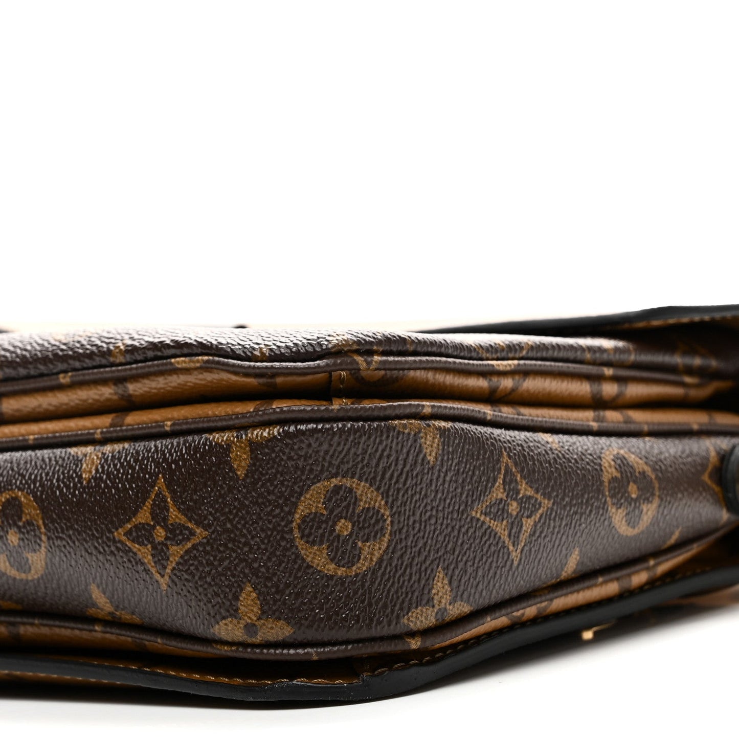 Reverse Monogram Pochette Metis