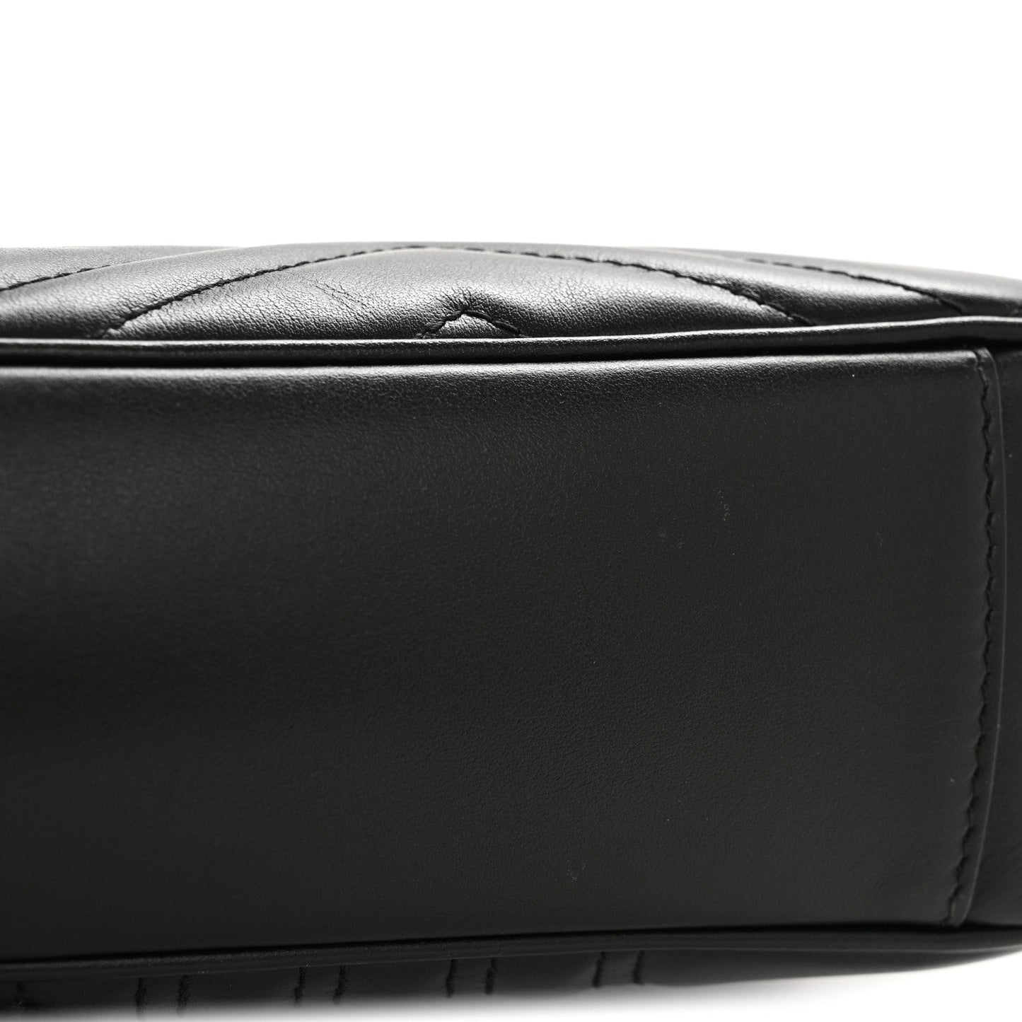 Calfskin Matelasse Medium GG Marmont Shoulder Bag Black