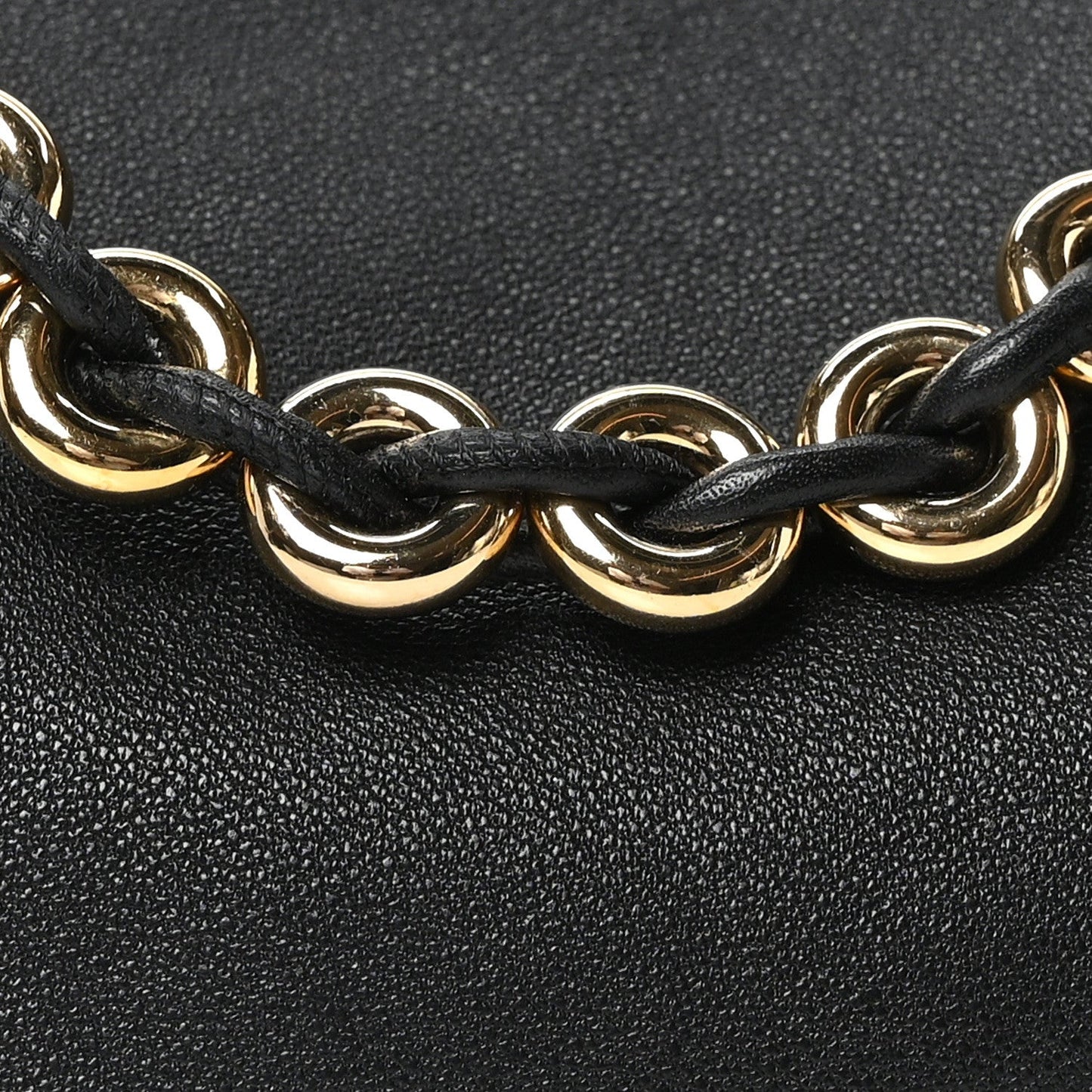 Mellow Nappa Medium Donut Chain Flamenco Knot Clutch Black
