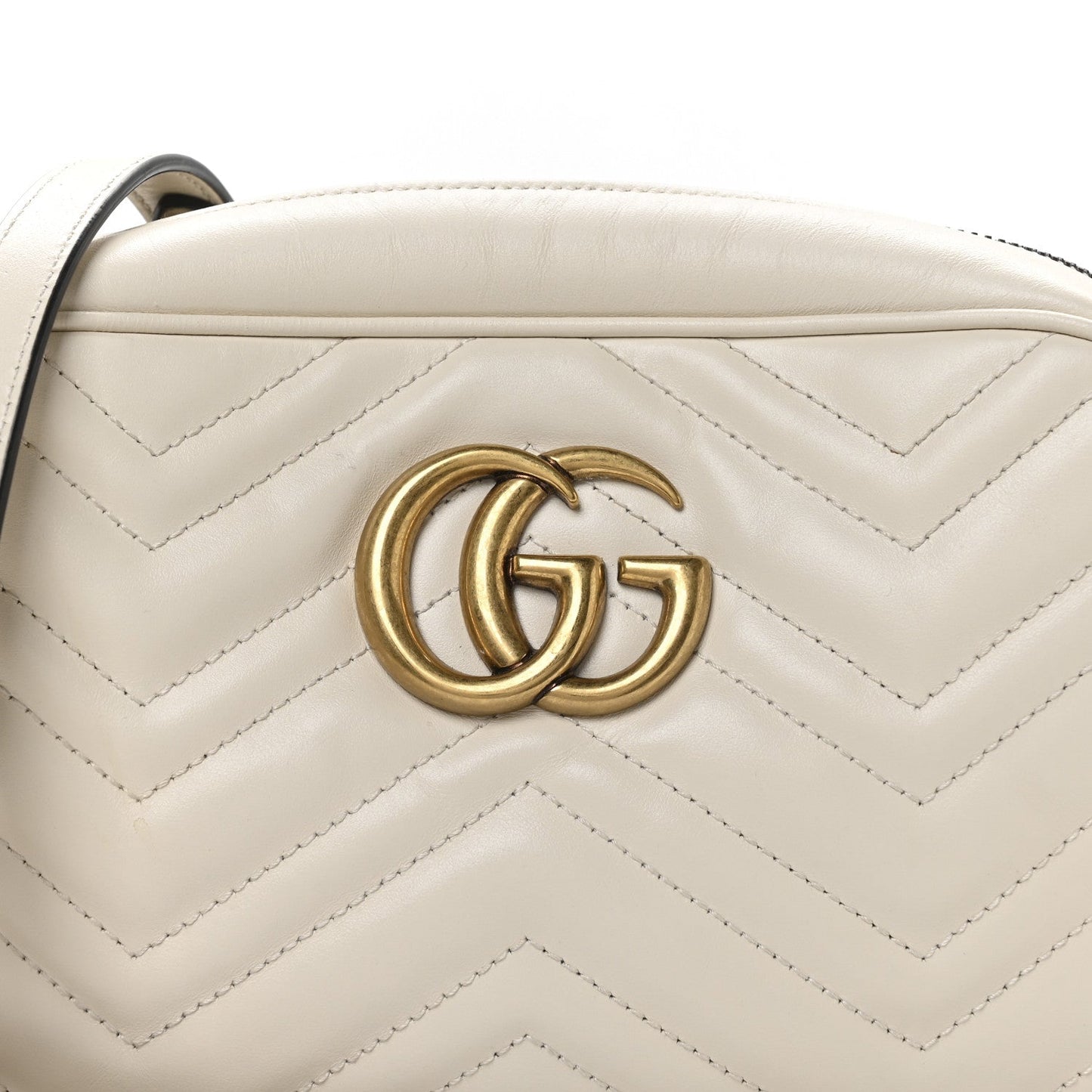 Calfskin Matelasse Small GG Marmont Chain Shoulder Bag White
