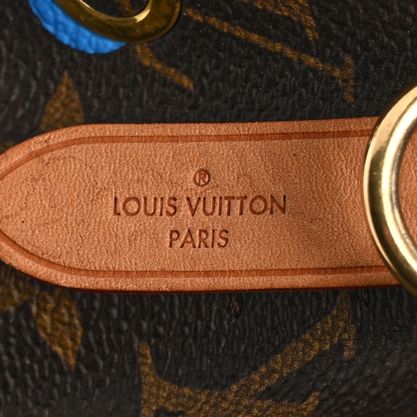 Monogram Love Lock Neonoe