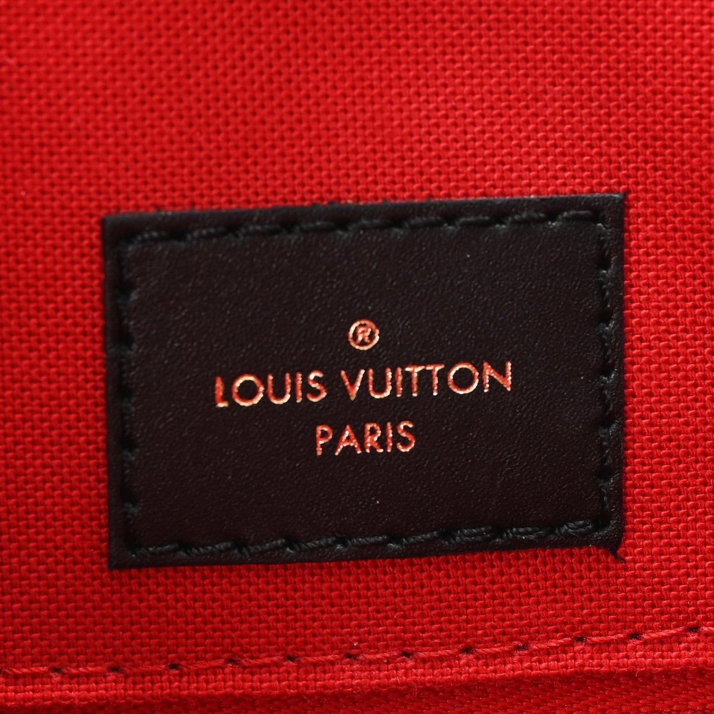 Reverse Monogram Giant Onthego MM