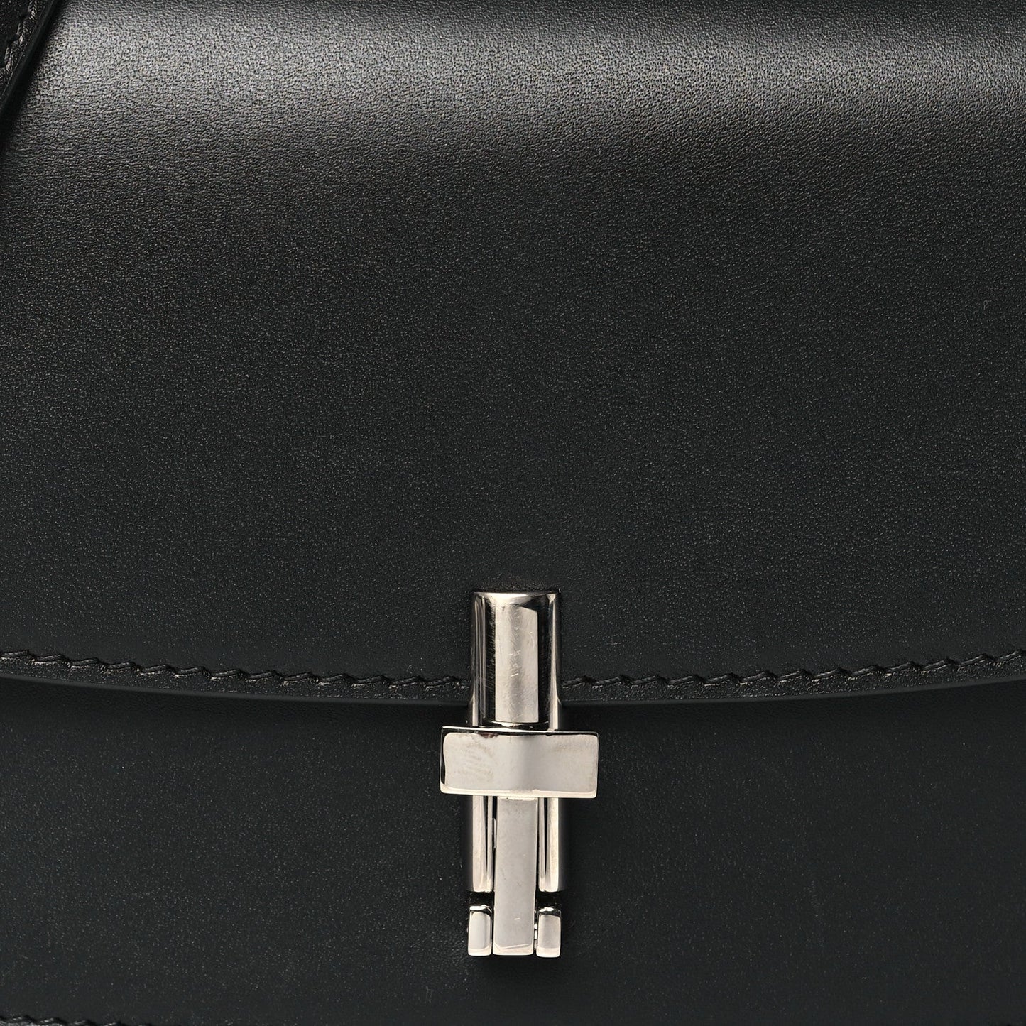 Smooth Calfskin The Sofia E/W Crossbody Black