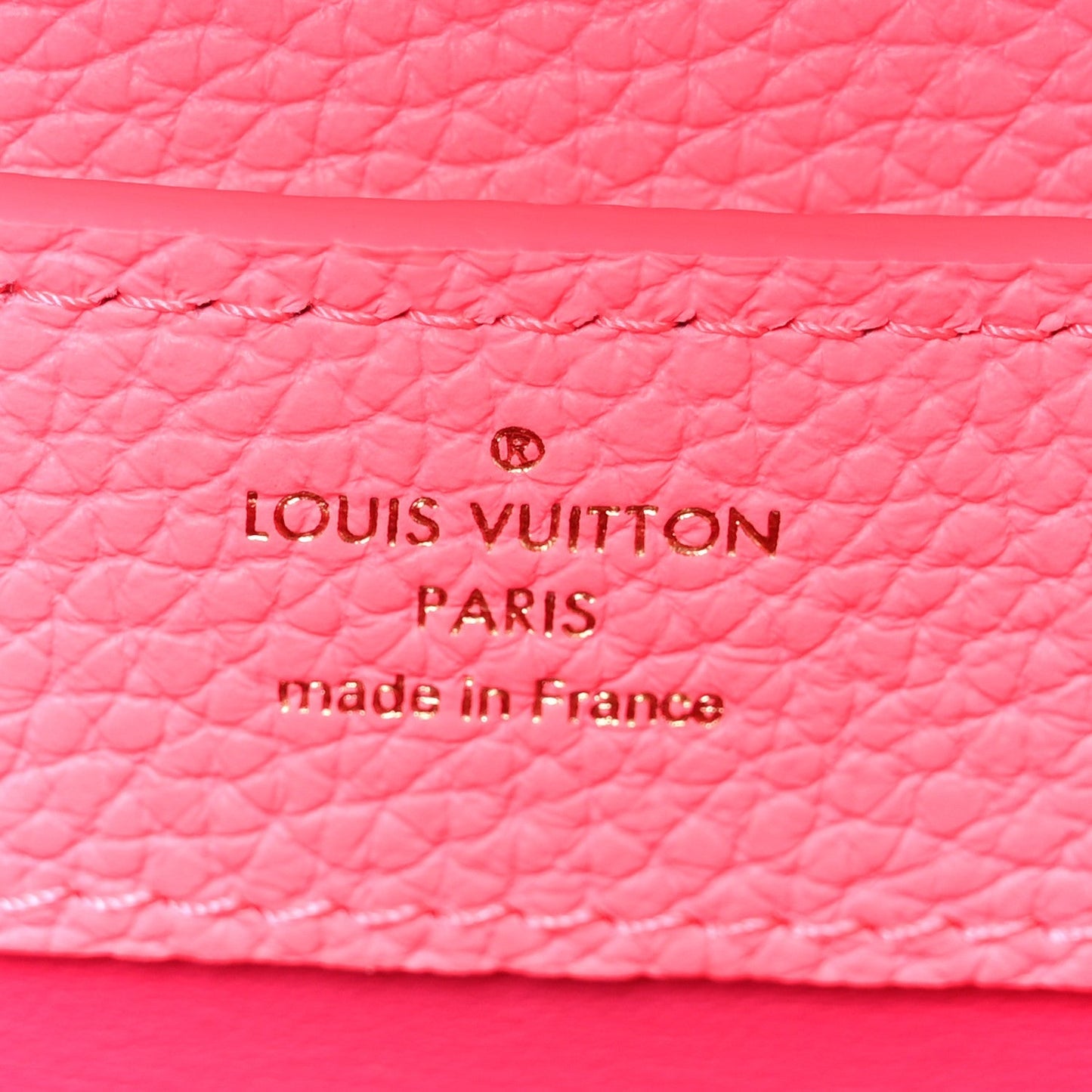 Taurillon Monogram Tuffetage Capucines Mini Fluo Pink