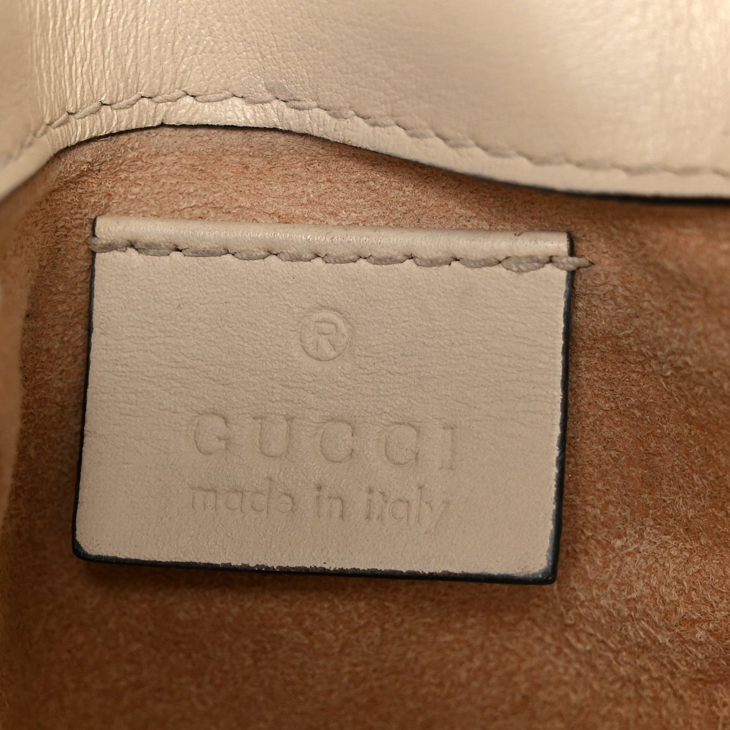 Calfskin Matelasse Super Mini GG Marmont Shoulder Bag White