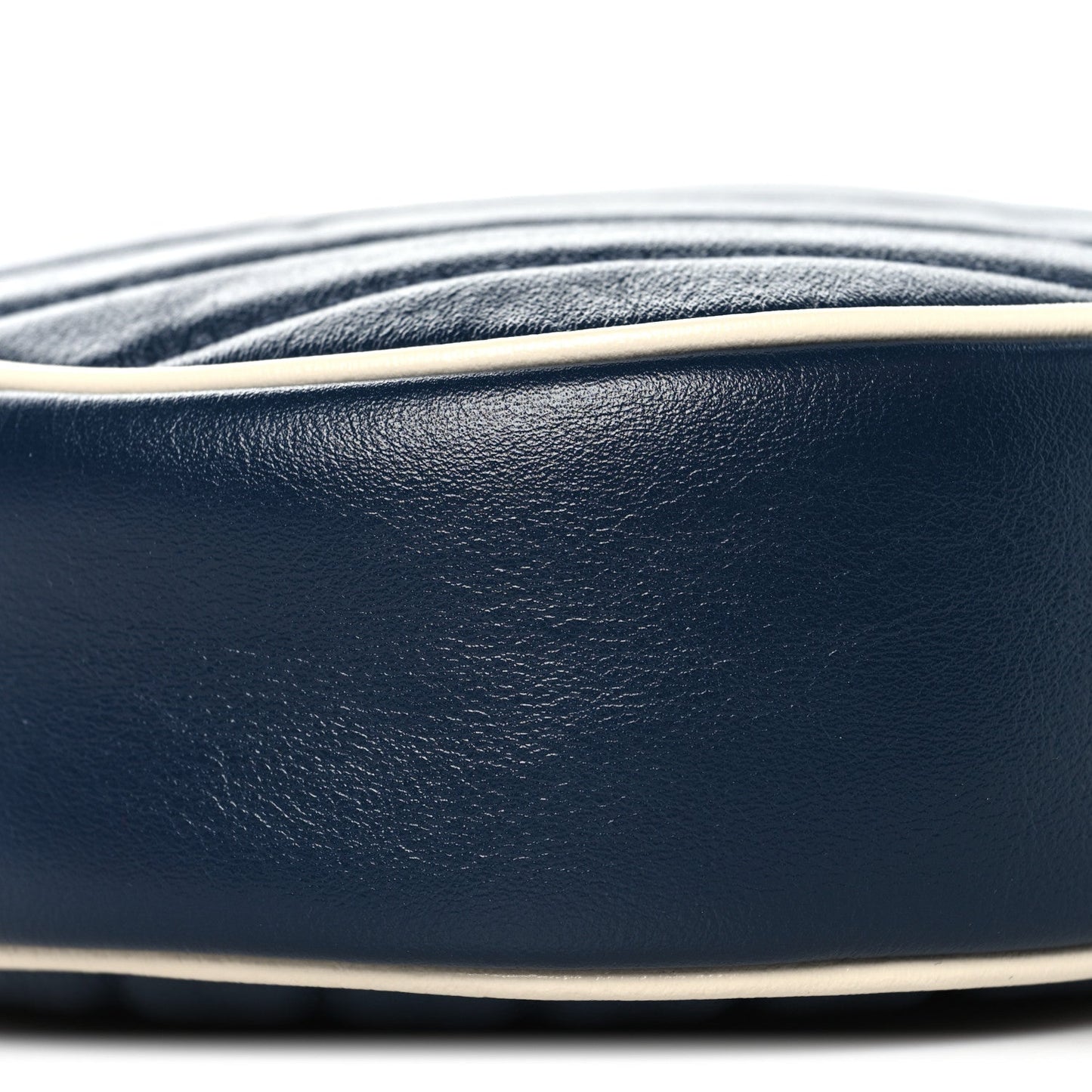 Azalea Calfskin Matelasse Diagonal Mini Torchon GG Marmont Round Shoulder Bag Blue Agata Mystic White